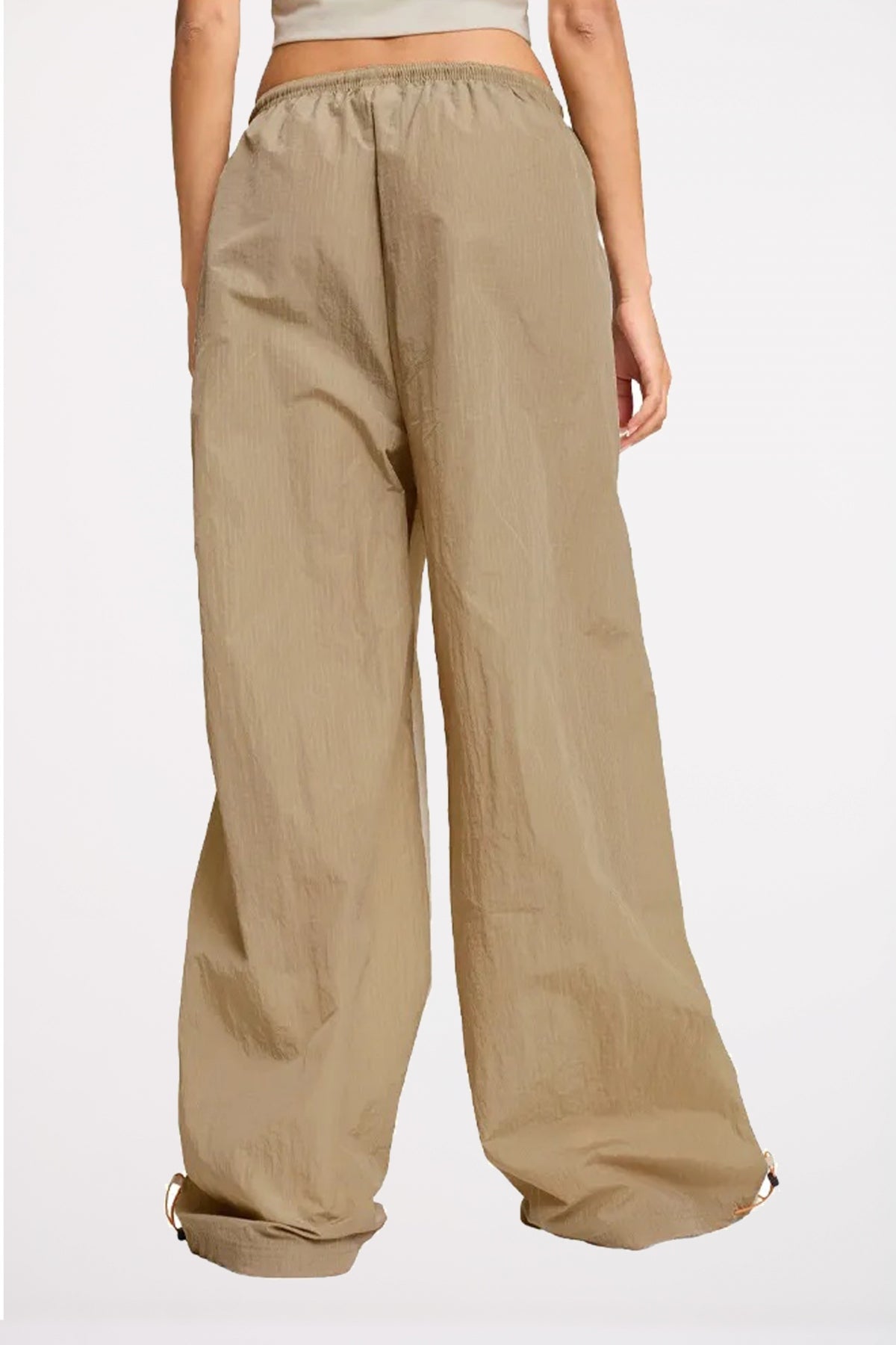 PUMA DARE TO en color BEIS (2)