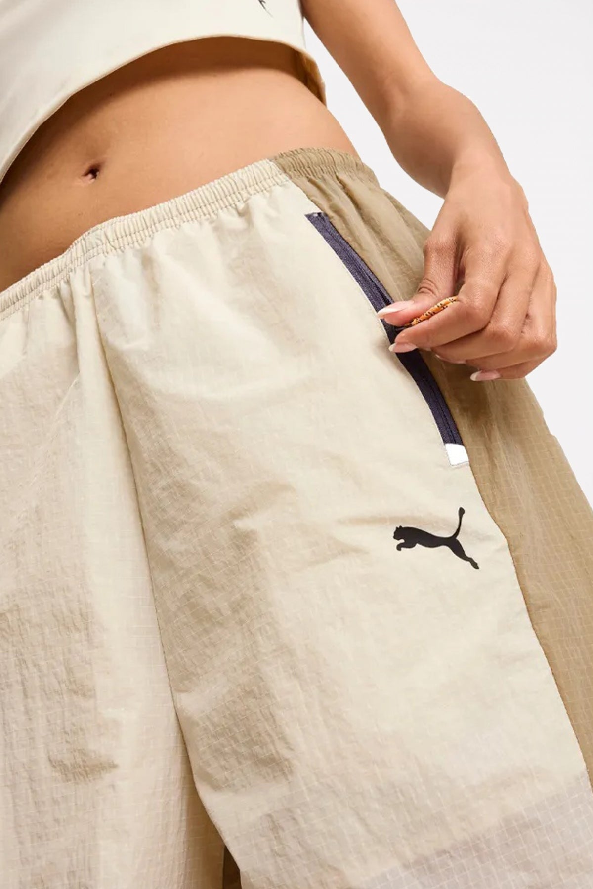 PUMA DARE TO en color BEIS (3)