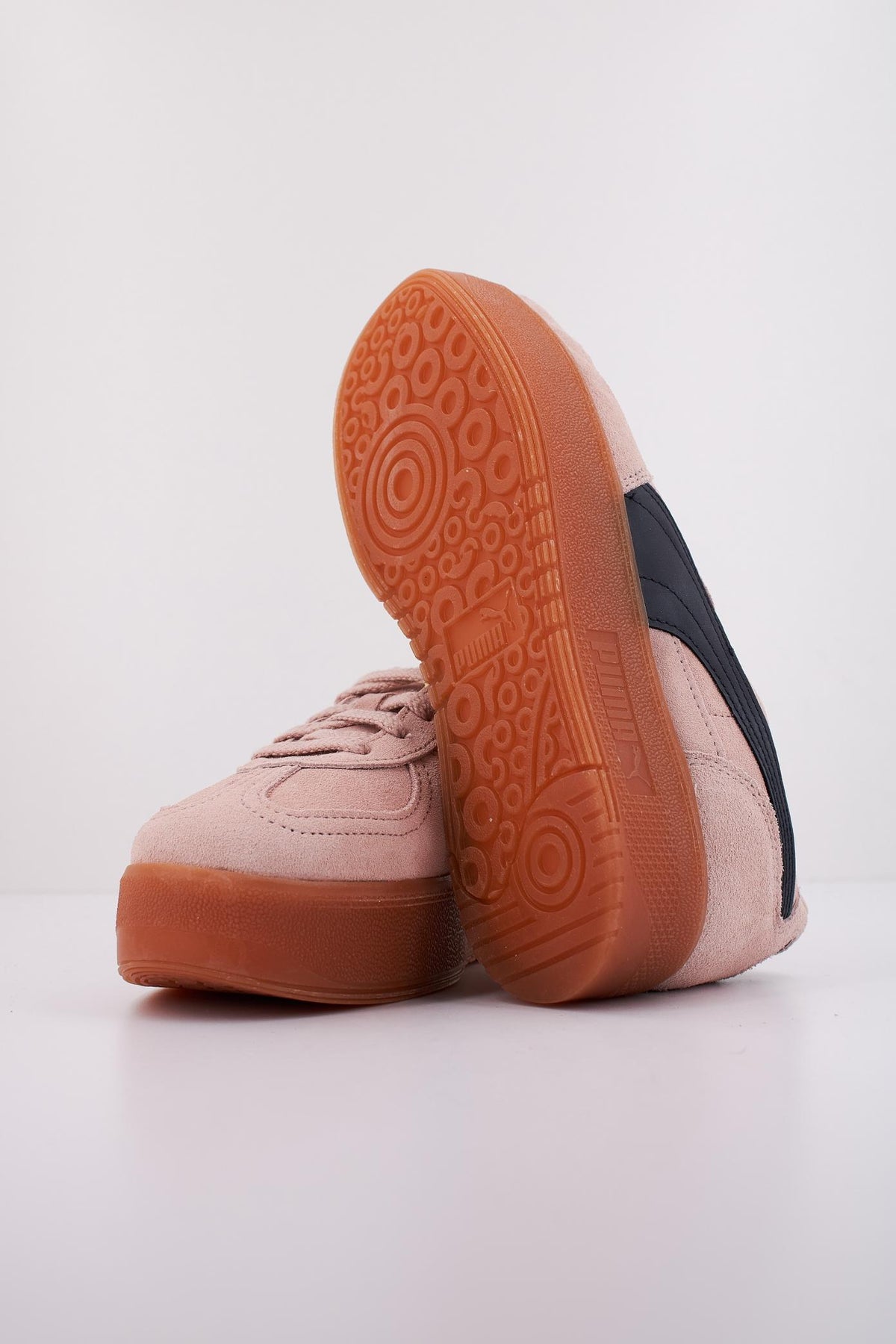 PUMA PALERMO ELEVATA WNS en color ROSA (5)