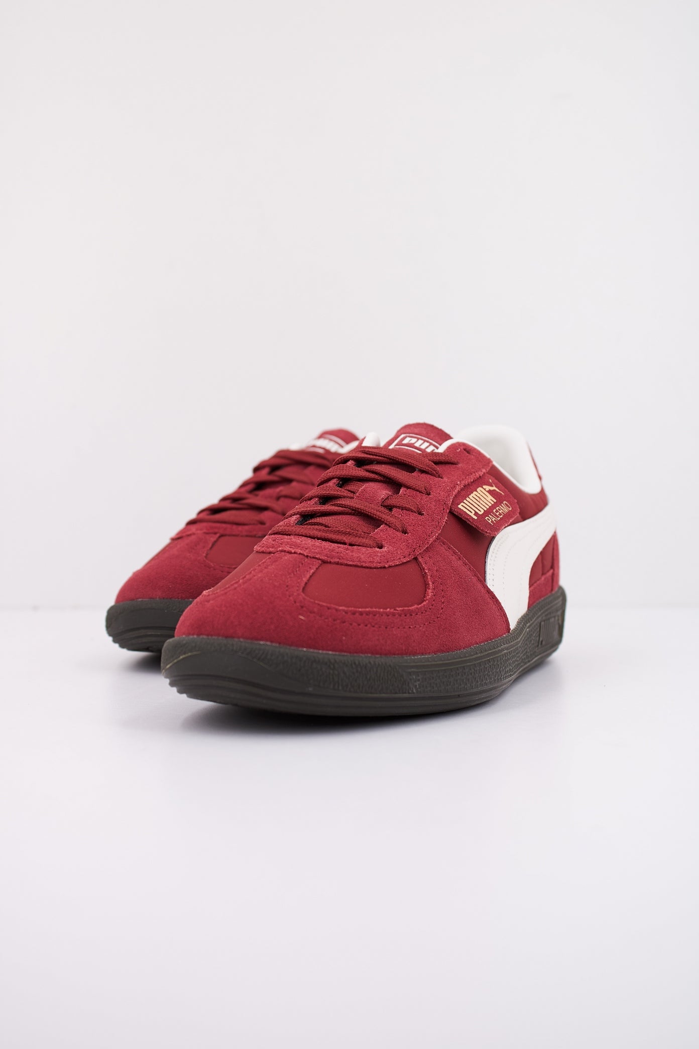 PUMA PALERMO OG en color BURDEOS (2)
