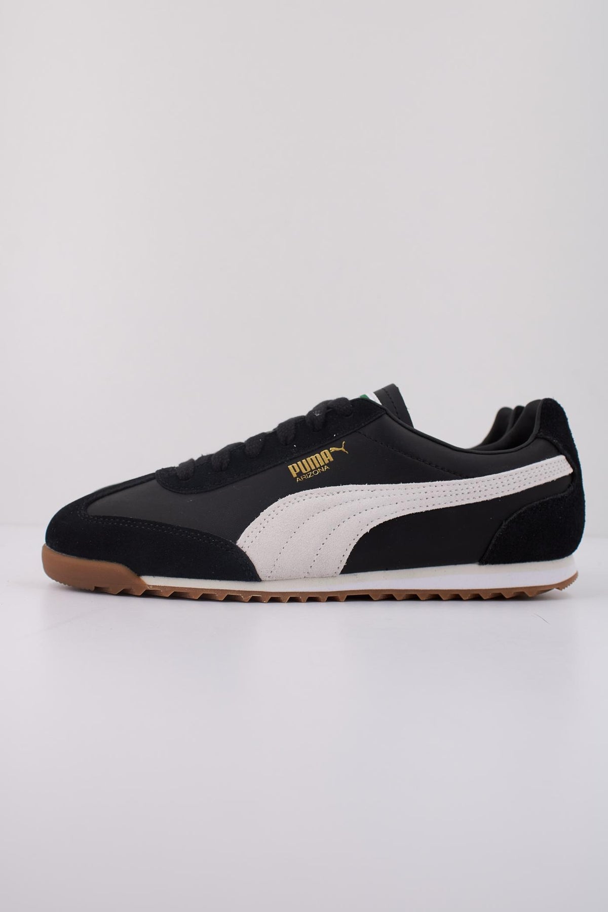 PUMA ARIZONA RETRO en color NEGRO (1)
