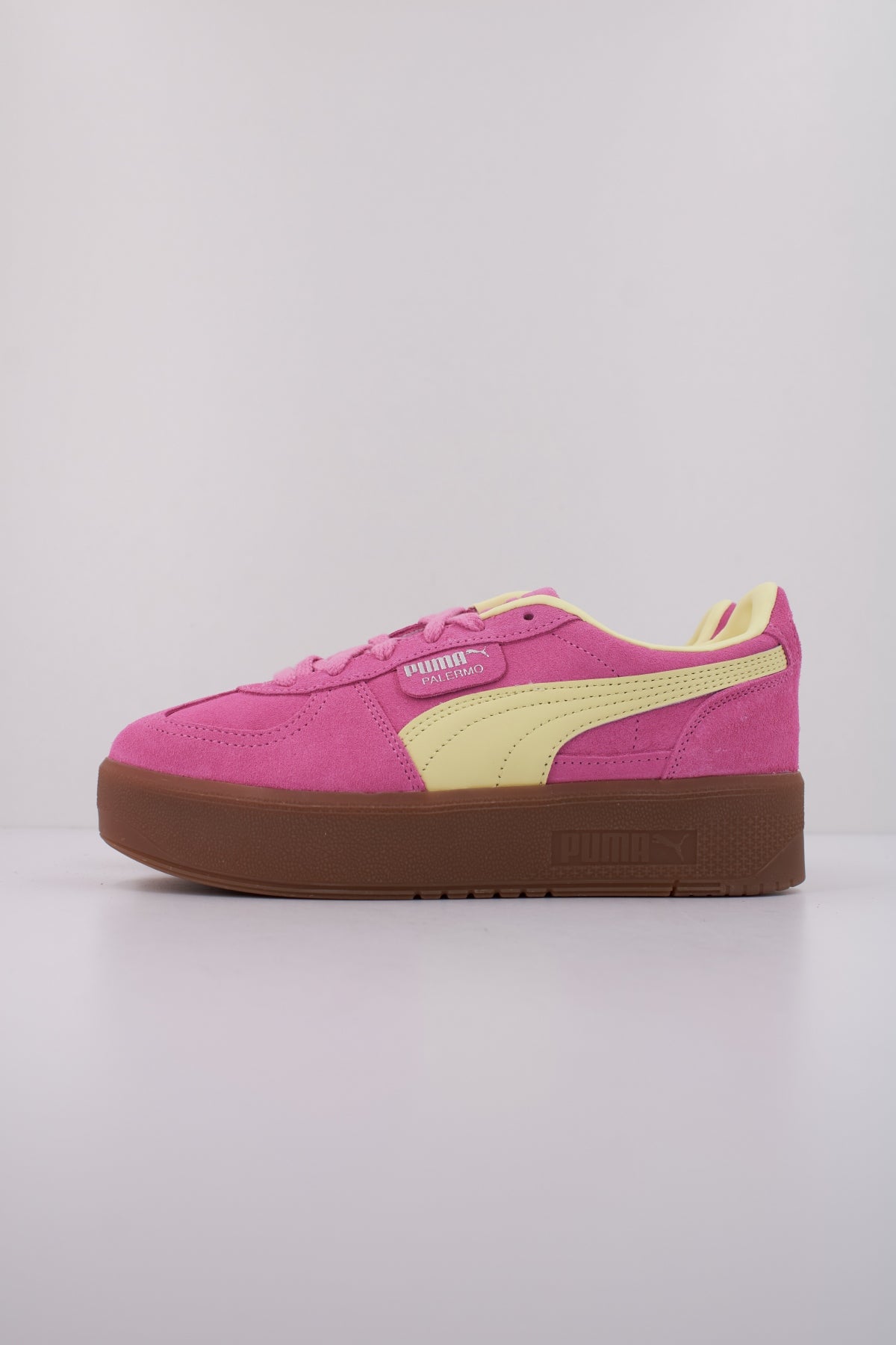 PUMA PALERMO ELEVATA WNS en color ROSA (1)