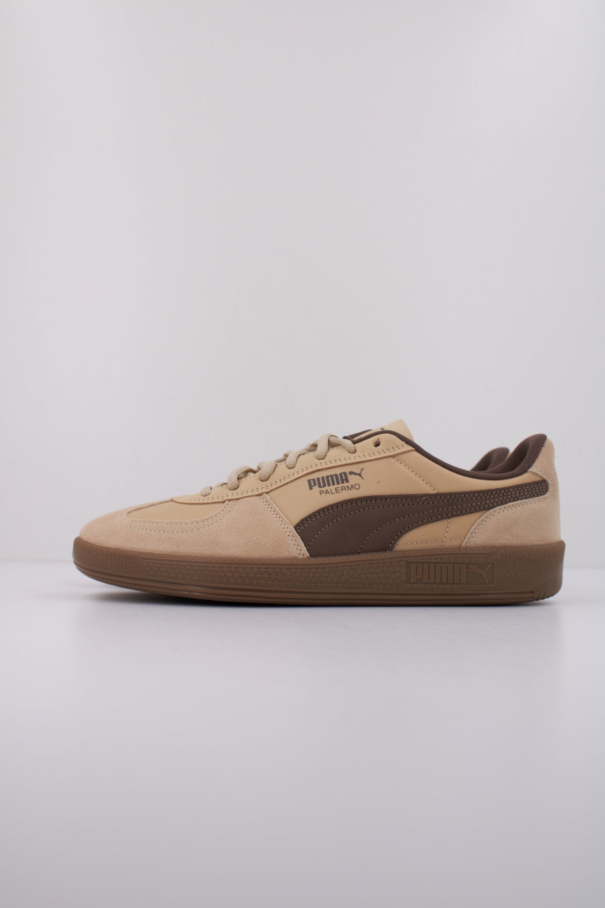 PUMA PALERMO POP en color BEIS (1)