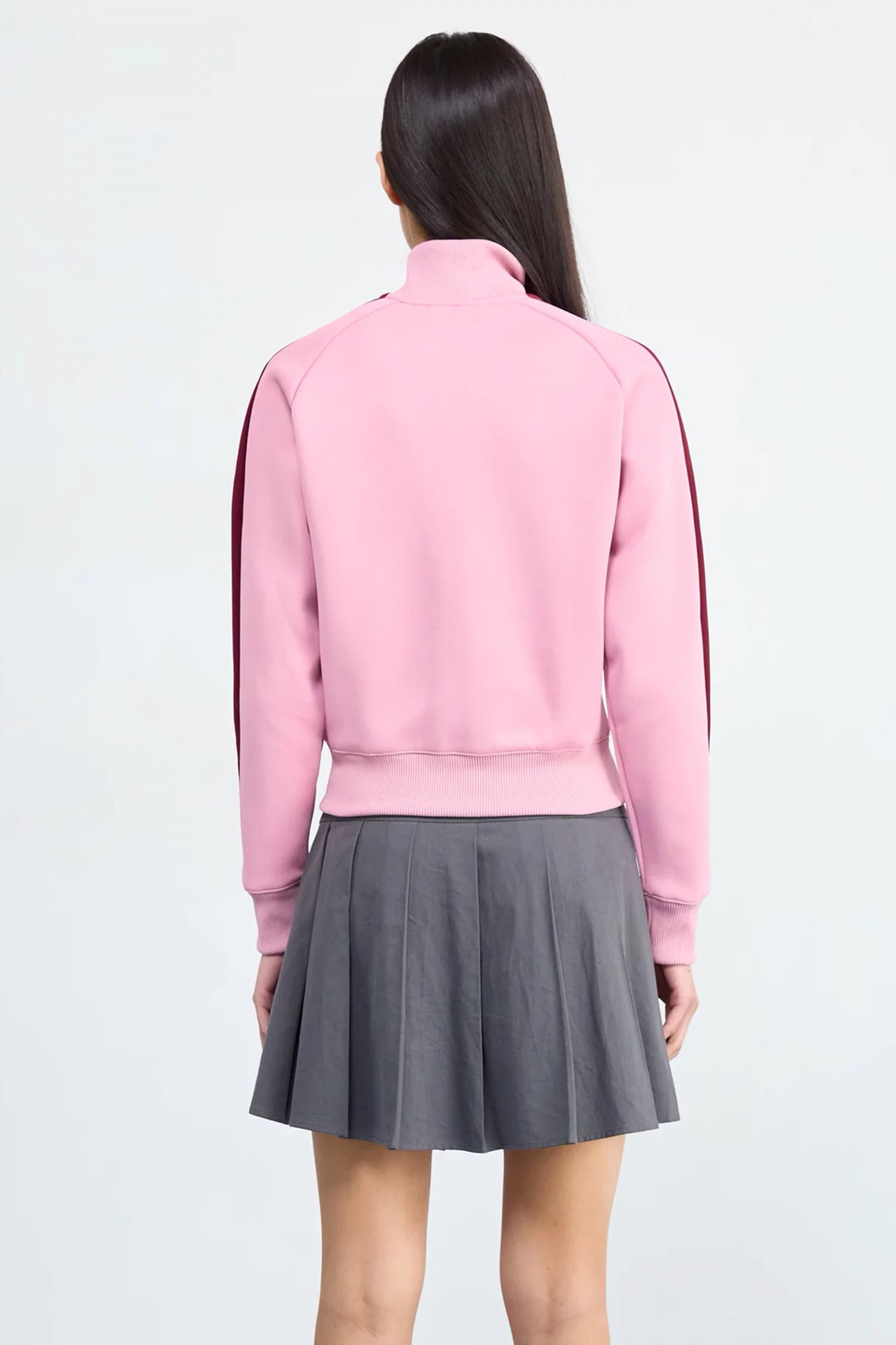 PUMA ALWAYS ON SHORT TRACK J en color ROSA (3)