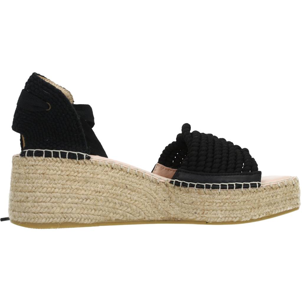 MACARENA ANISA en color NEGRO (4)