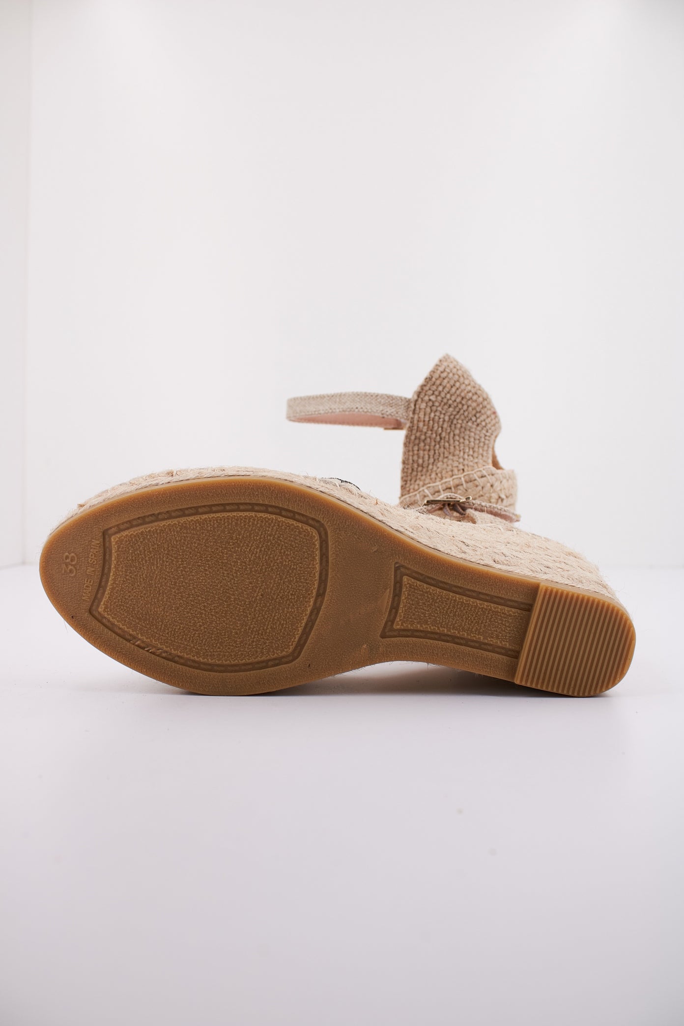 MACARENA CARLA en color BEIS (4)