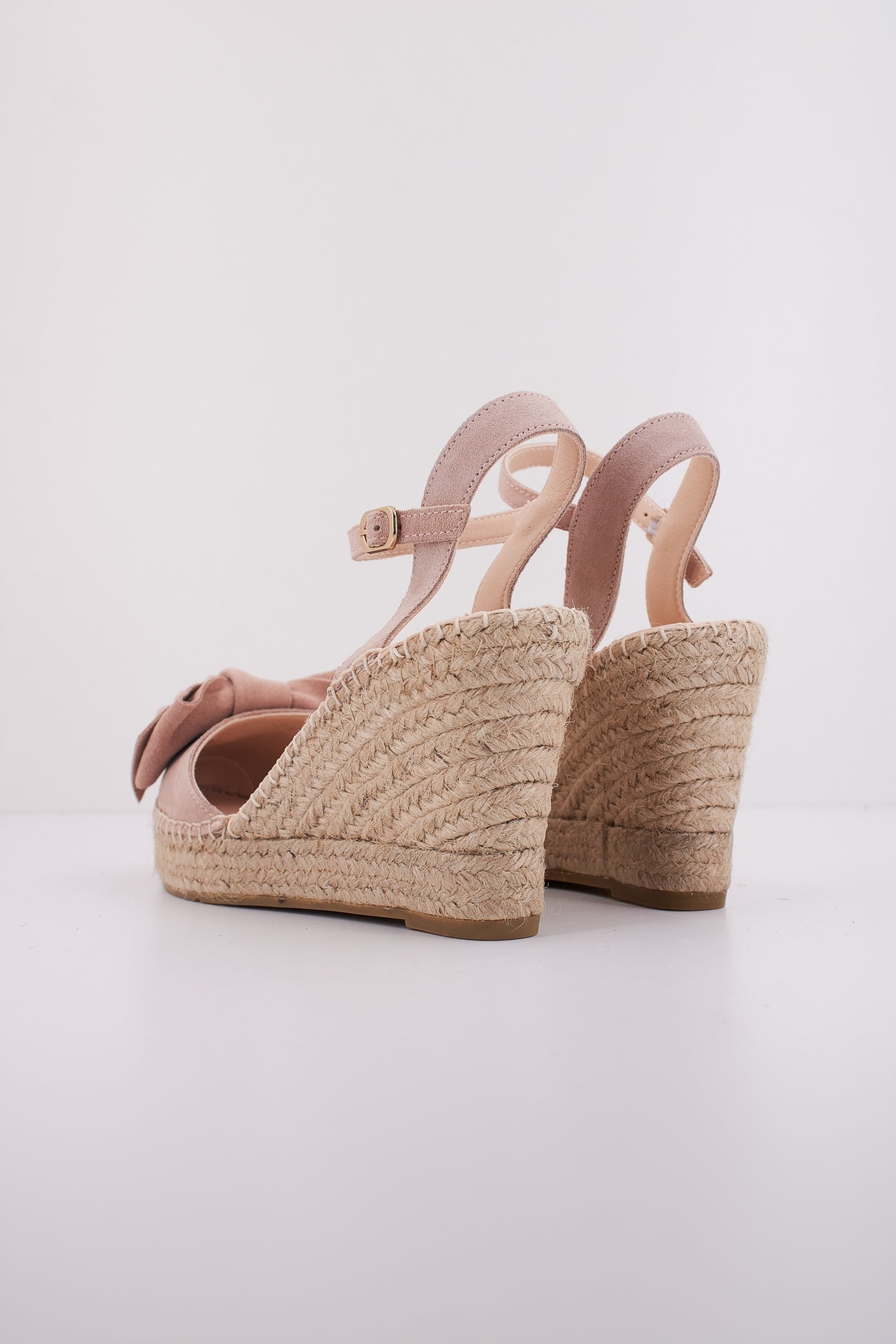 MACARENA DENIS en color ROSA (4)