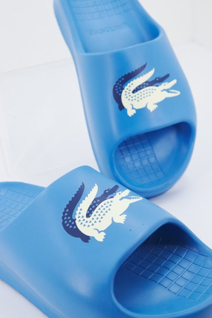 LACOSTE SERVE SLIDE . CMA en color AZUL (4)