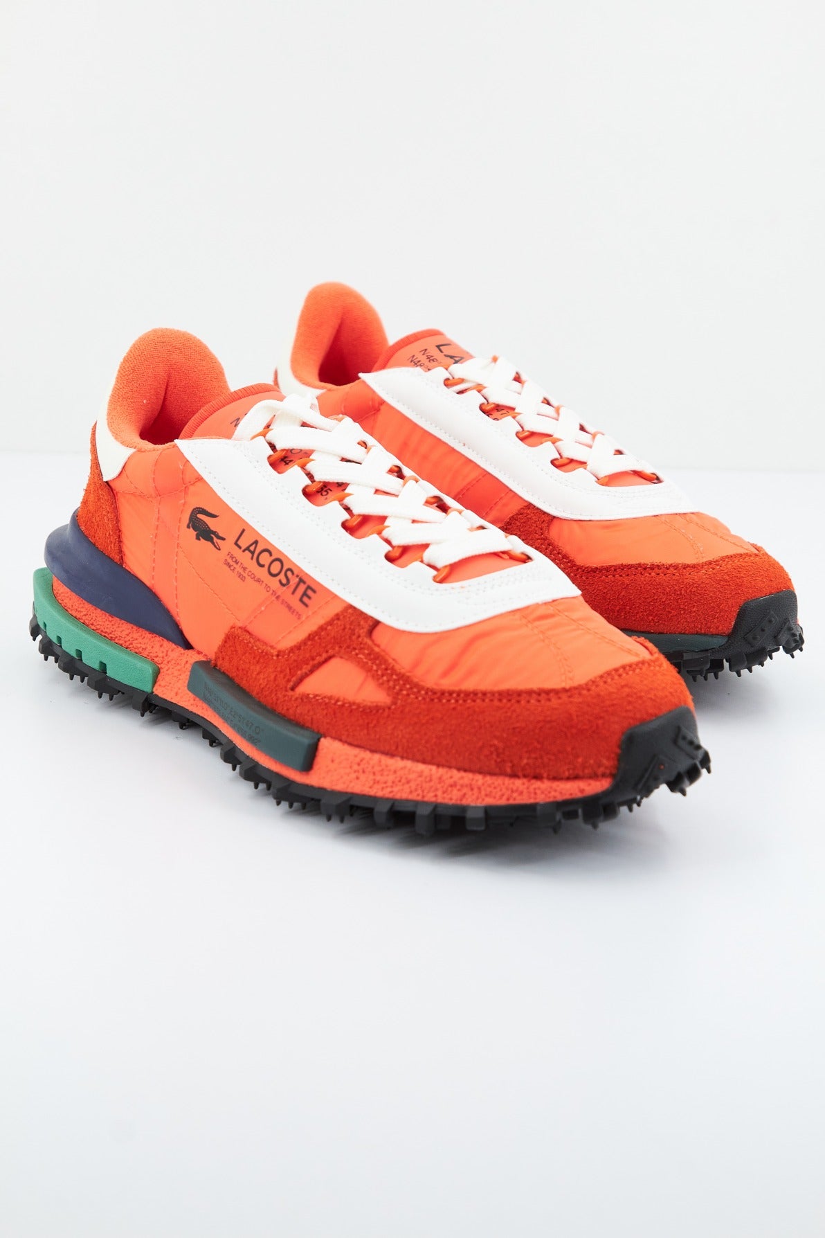 LACOSTE ELITE ACTIVE en color NARANJA (2)
