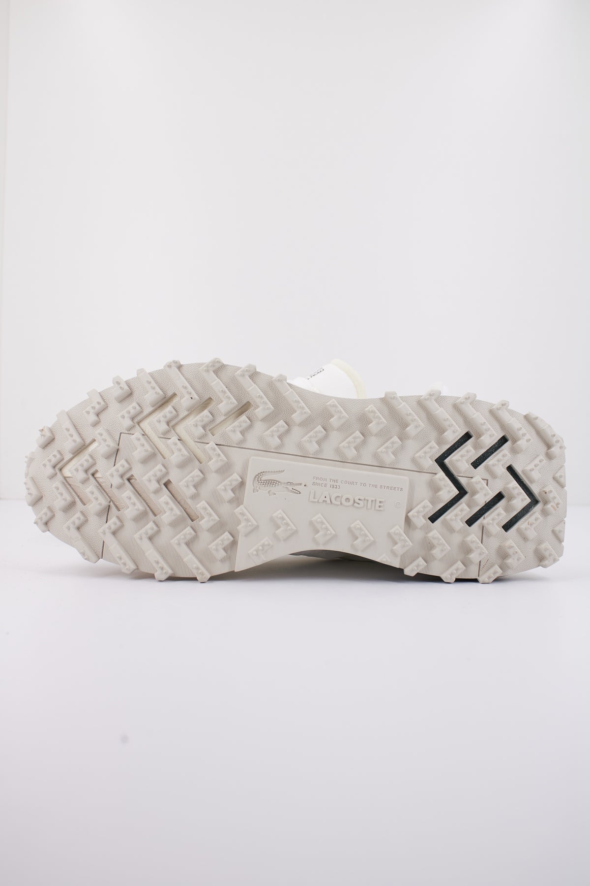 LACOSTE ELITE ACTIVE en color BLANCO (4)