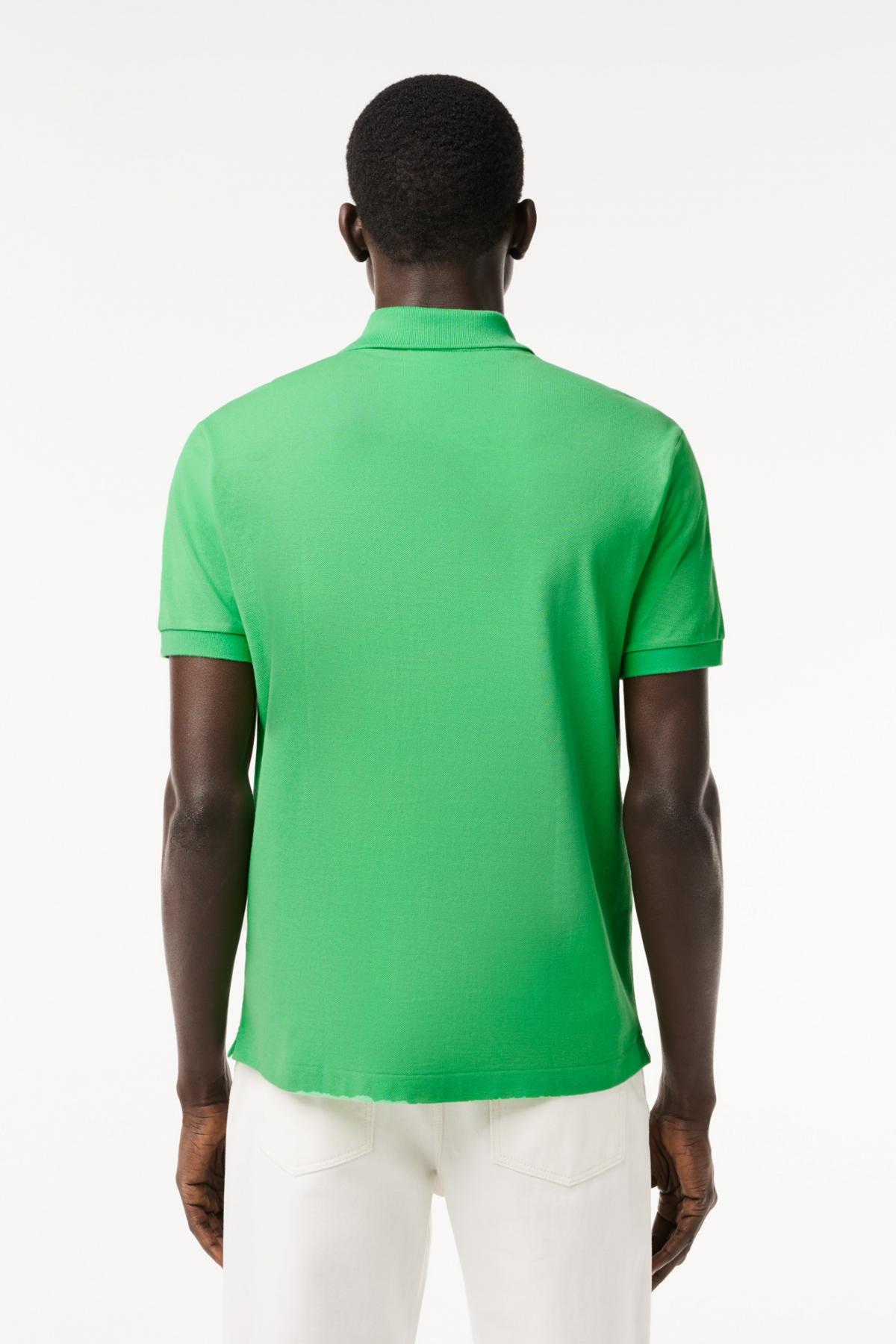 LACOSTE L SHORT SLEEVED RIBBED COLLAR S en color VERDE (3)