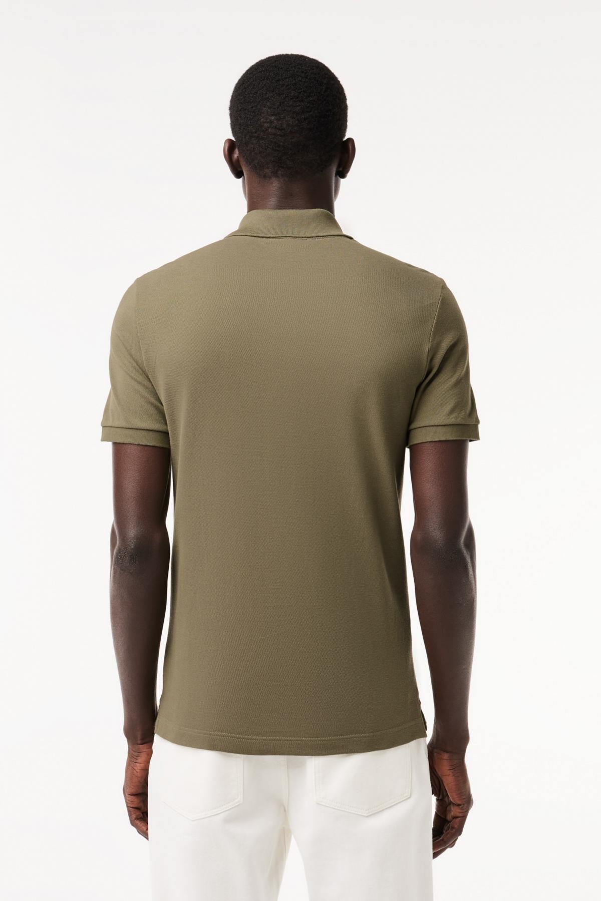 LACOSTE L SHORT SLEEVED RIBBED COLLAR S en color VERDE (3)