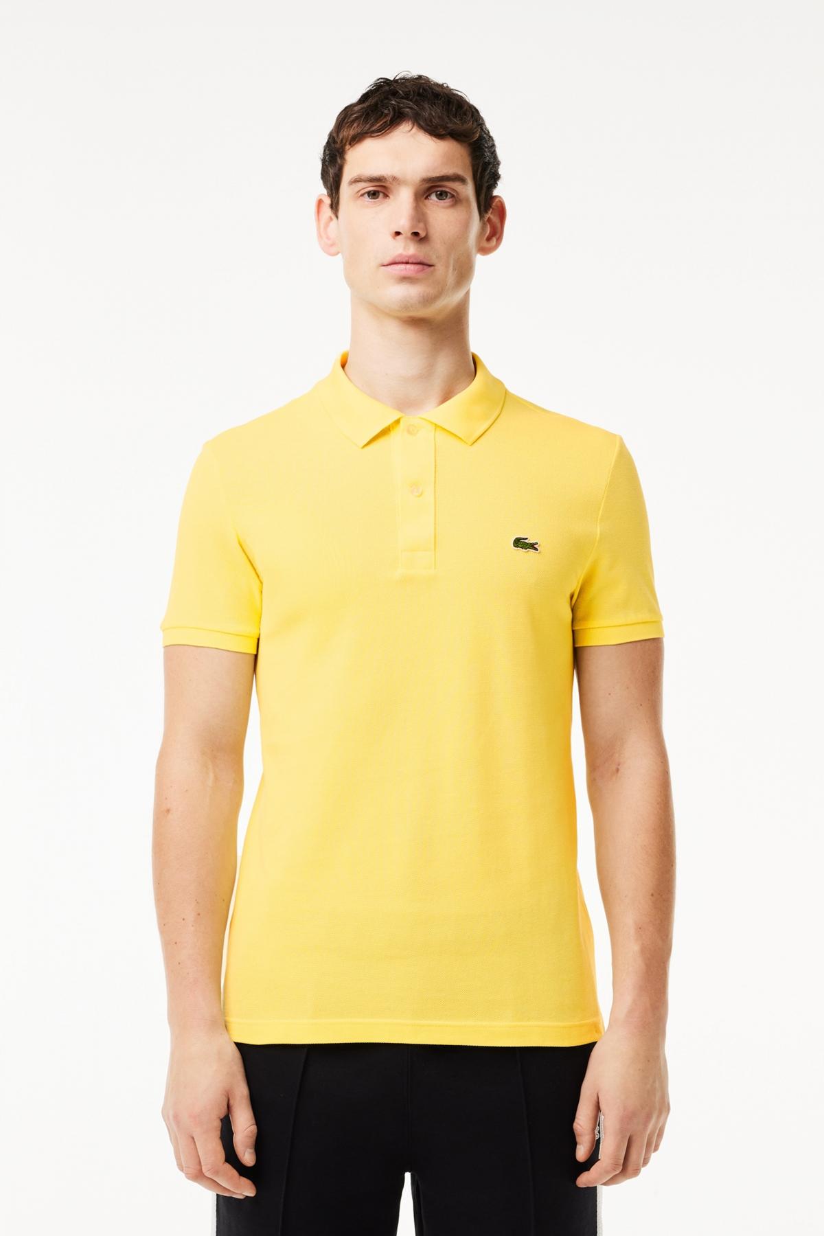 LACOSTE L SHORT SLEEVED RIBBED COLLAR S en color AMARILLO (1)