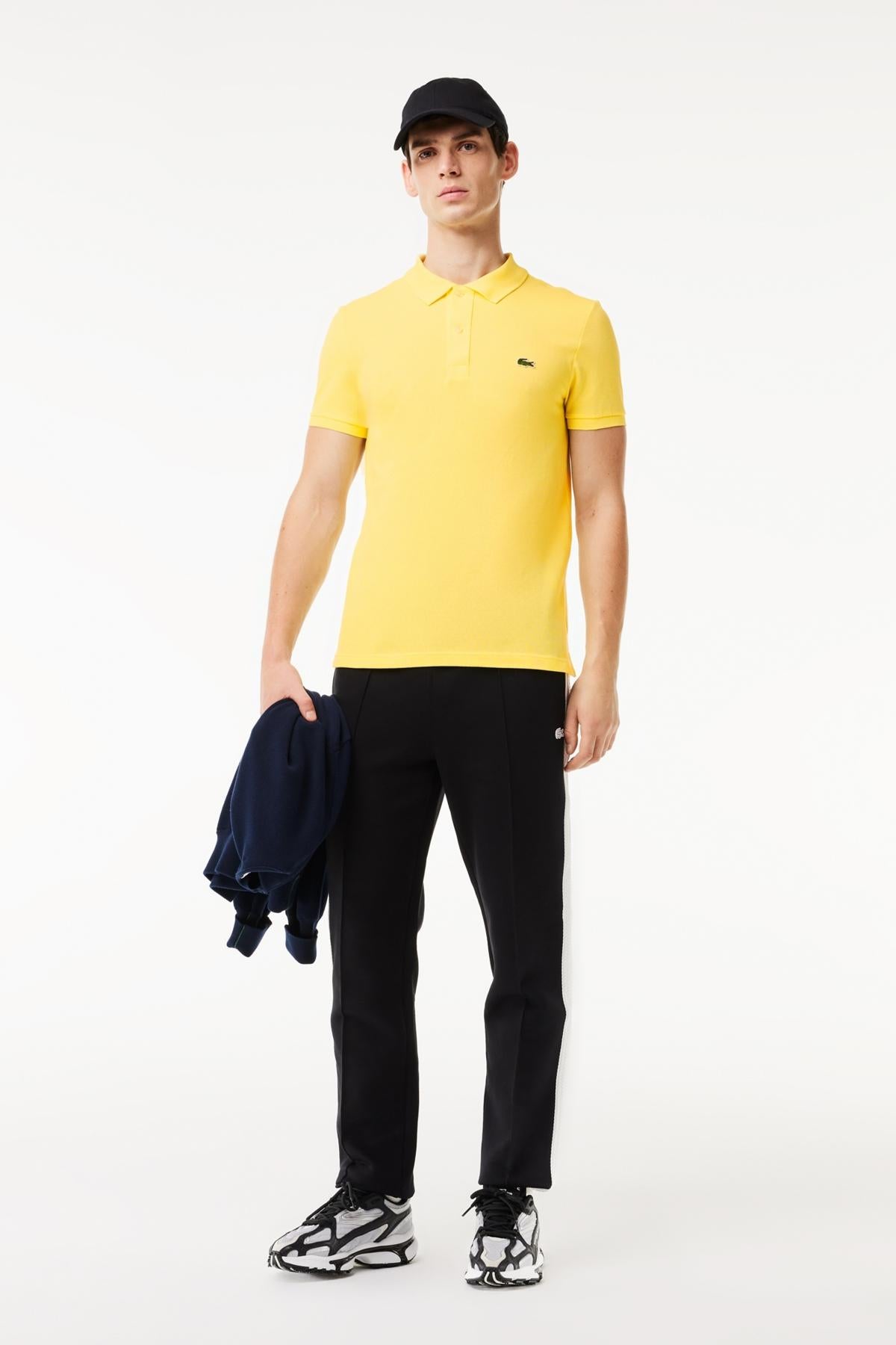 LACOSTE L SHORT SLEEVED RIBBED COLLAR S en color AMARILLO (4)