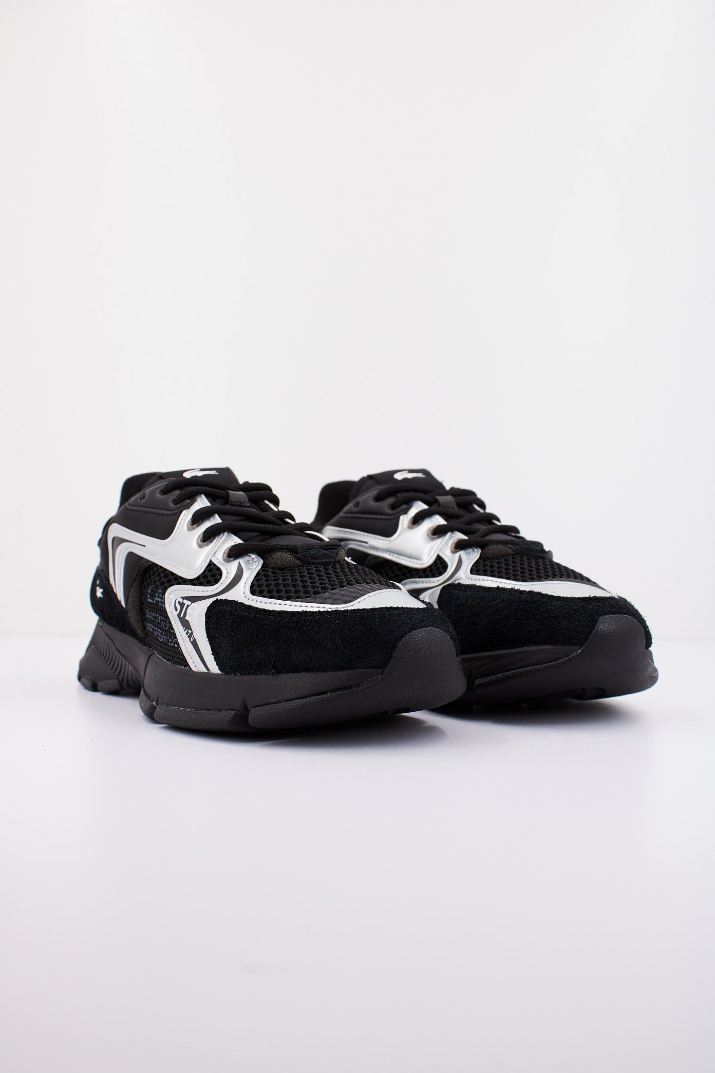 LACOSTE NEO CONTRASTED en color NEGRO (2)