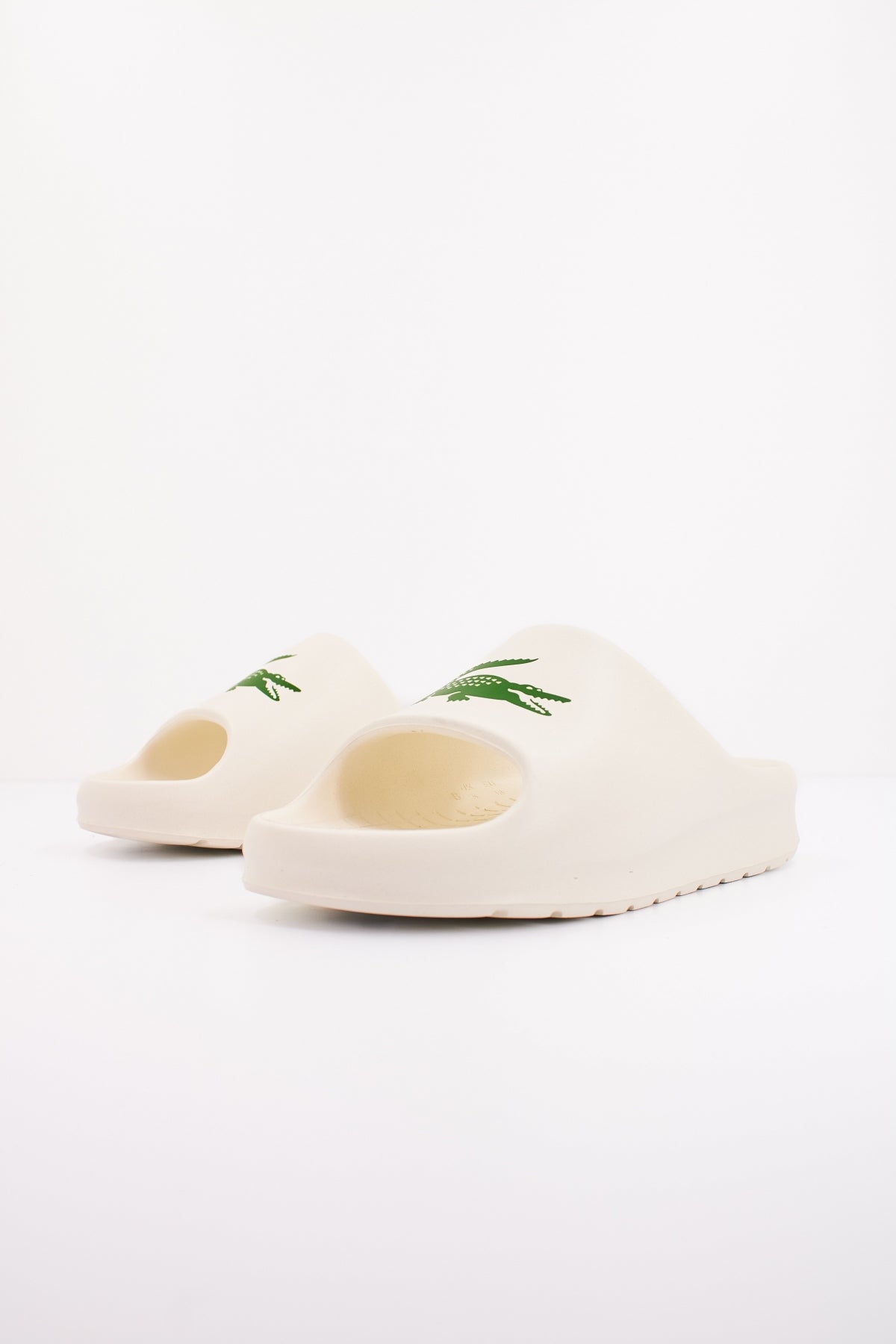 LACOSTE SERVE . SYNTHET en color BLANCO (2)