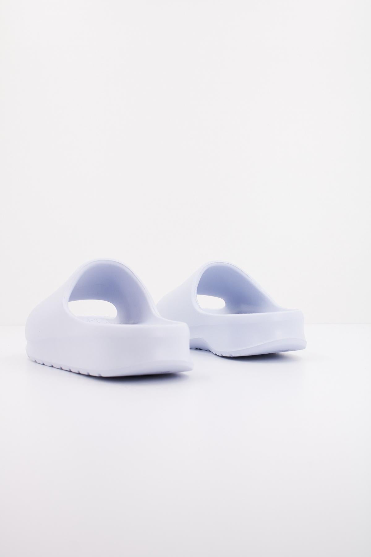 LACOSTE SERVE SLIDE . SYNTHETIC en color GRIS (3)