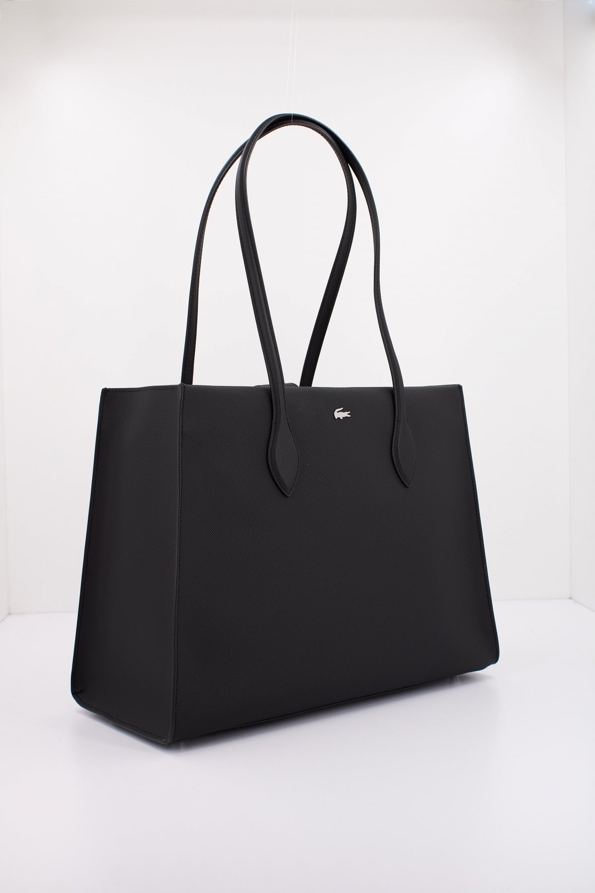 LACOSTE NFDZ en color NEGRO (2)