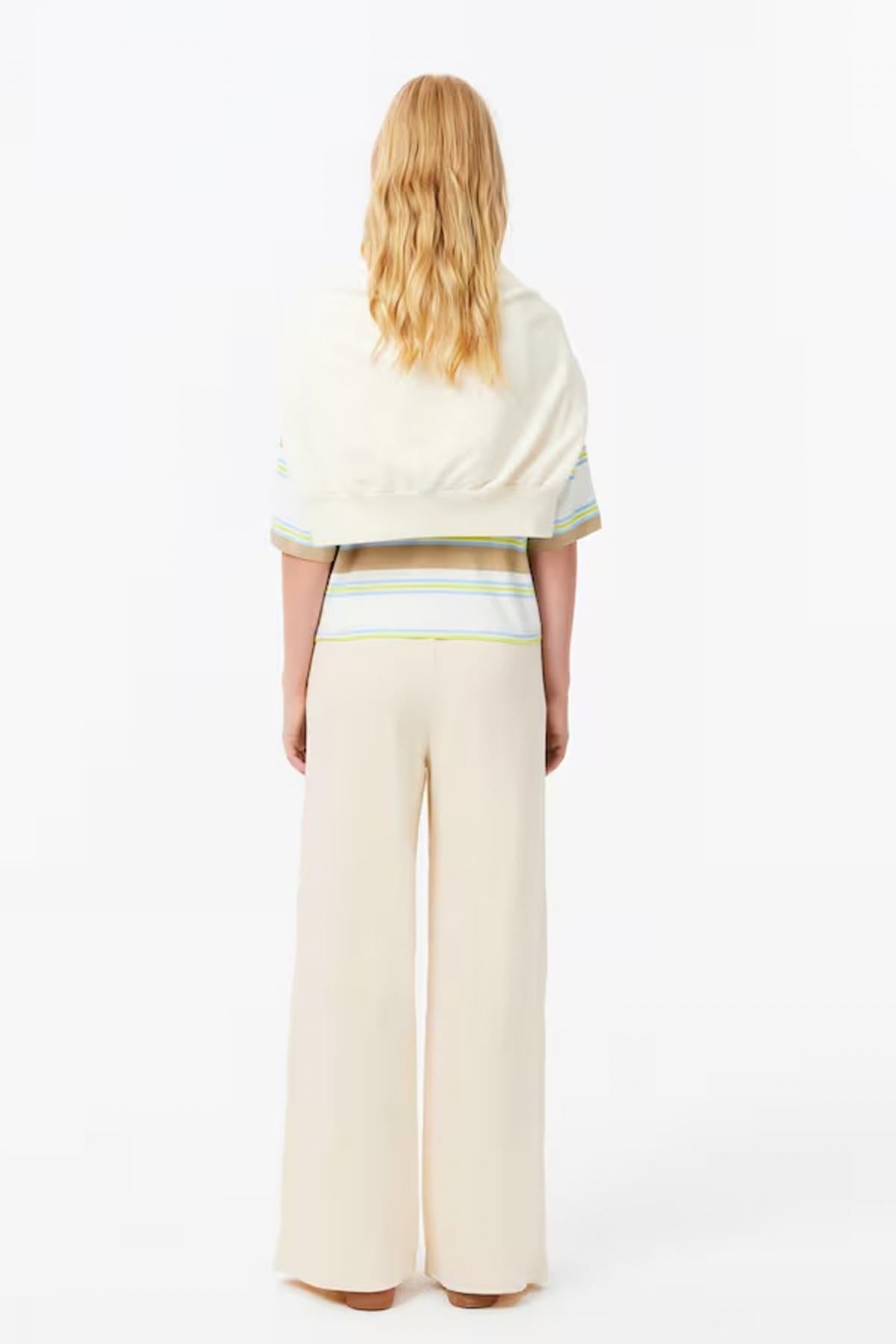 LACOSTE XF en color BEIS (3)