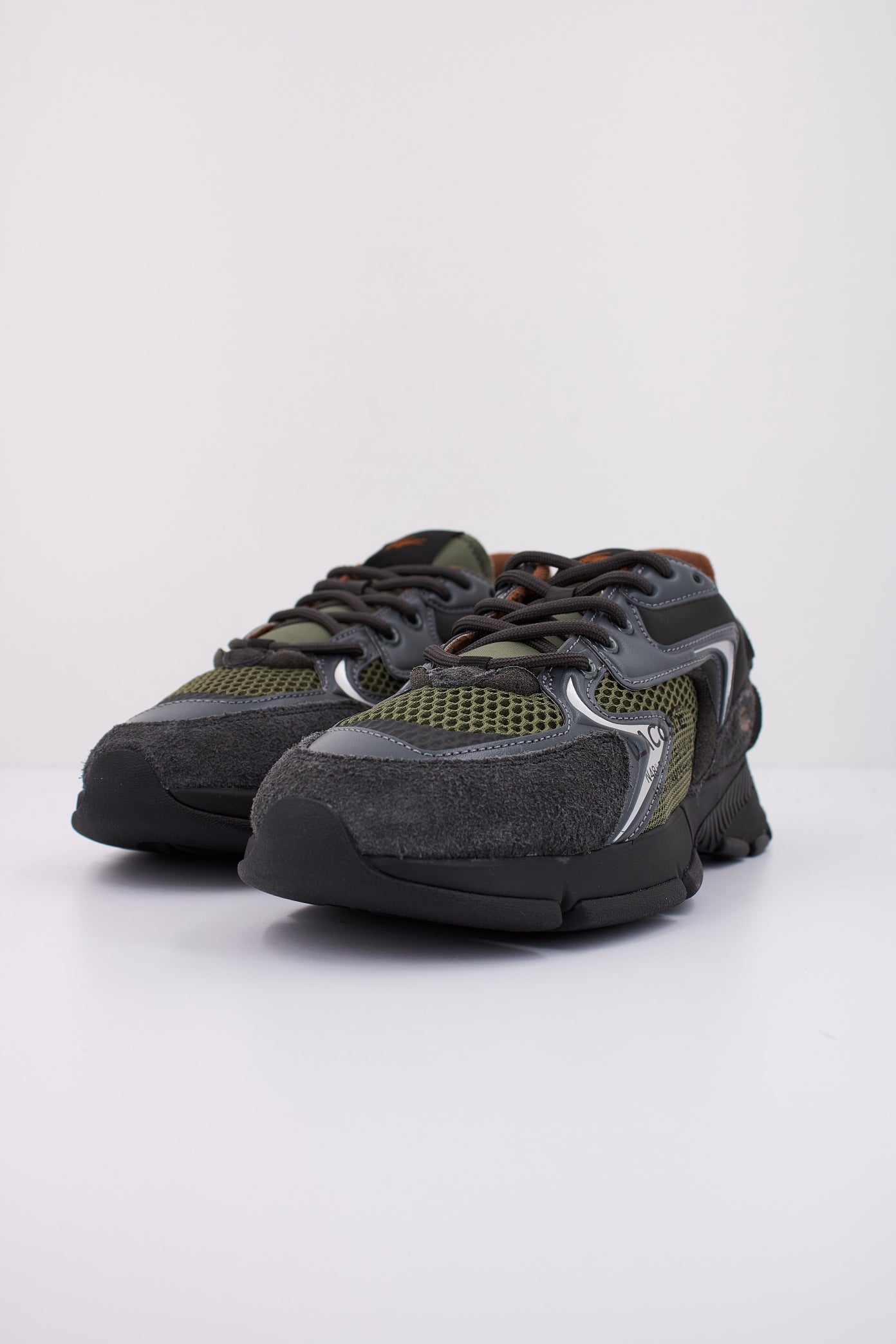 LACOSTE L NEO en color GRIS (2)