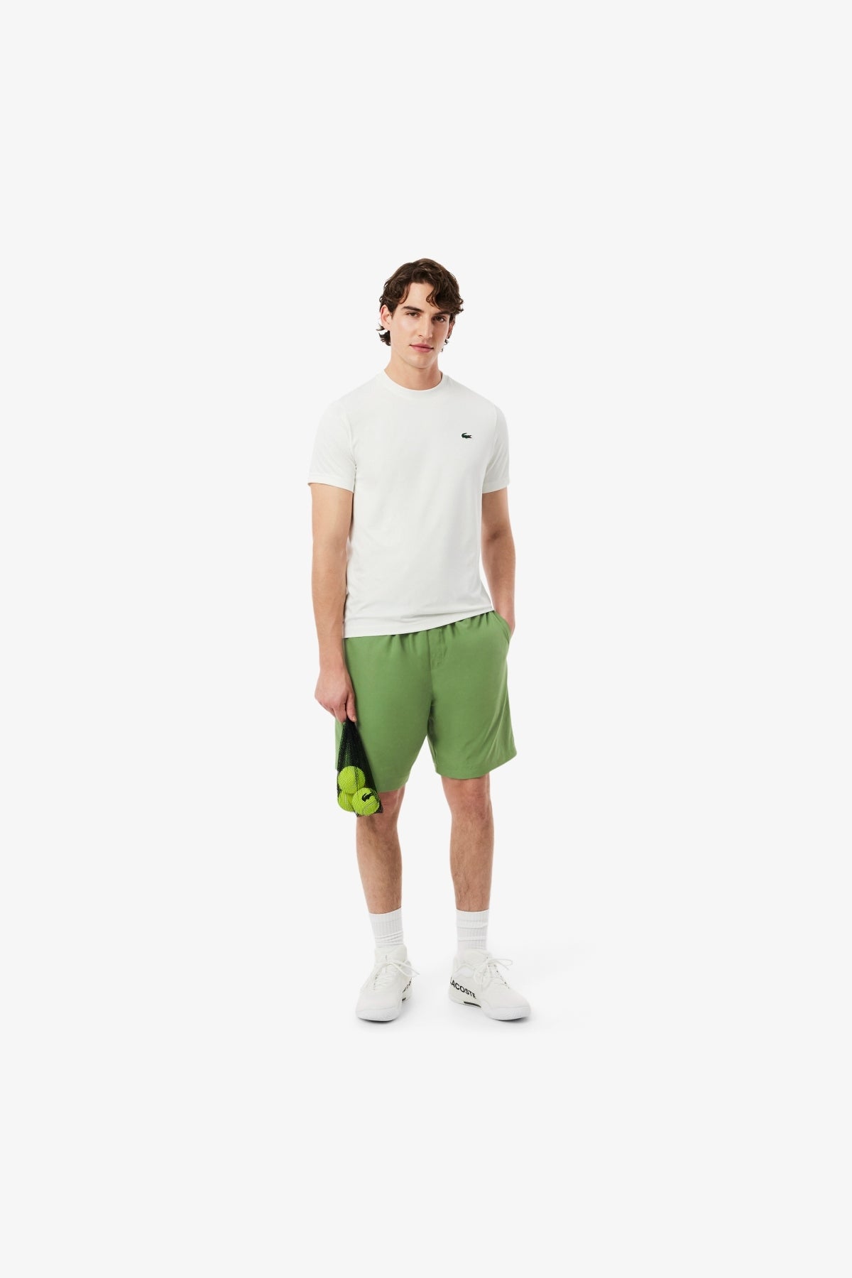 LACOSTE GHT SHORTS en color VERDE (2)