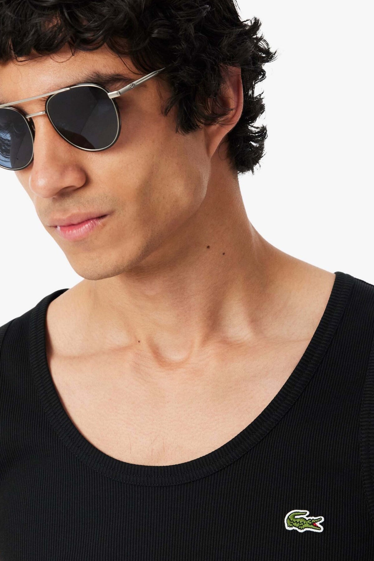 LACOSTE TH en color NEGRO (4)