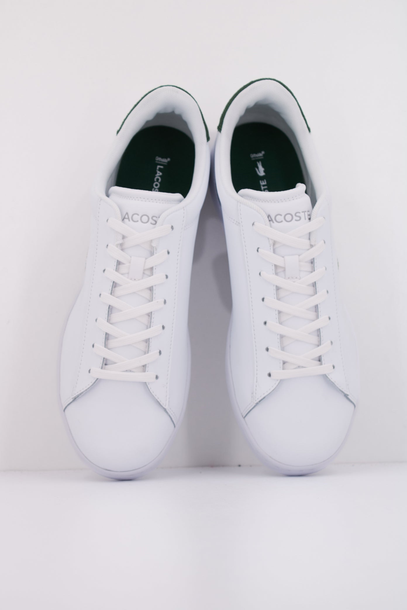 LACOSTE MEN'S CARNABY SET SNEAKER en color BLANCO (3)