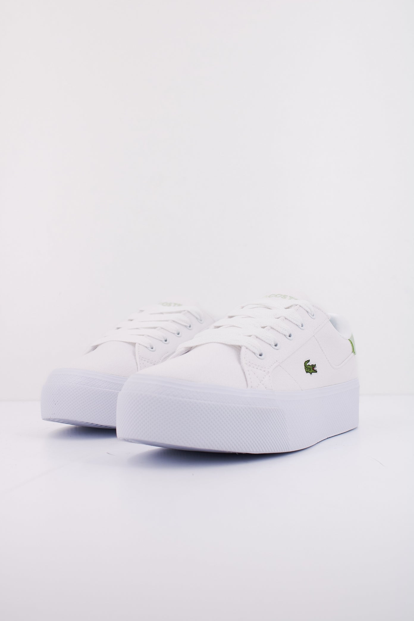 LACOSTE WOMEN'S ZIANE PLATFORM SN en color BLANCO (2)