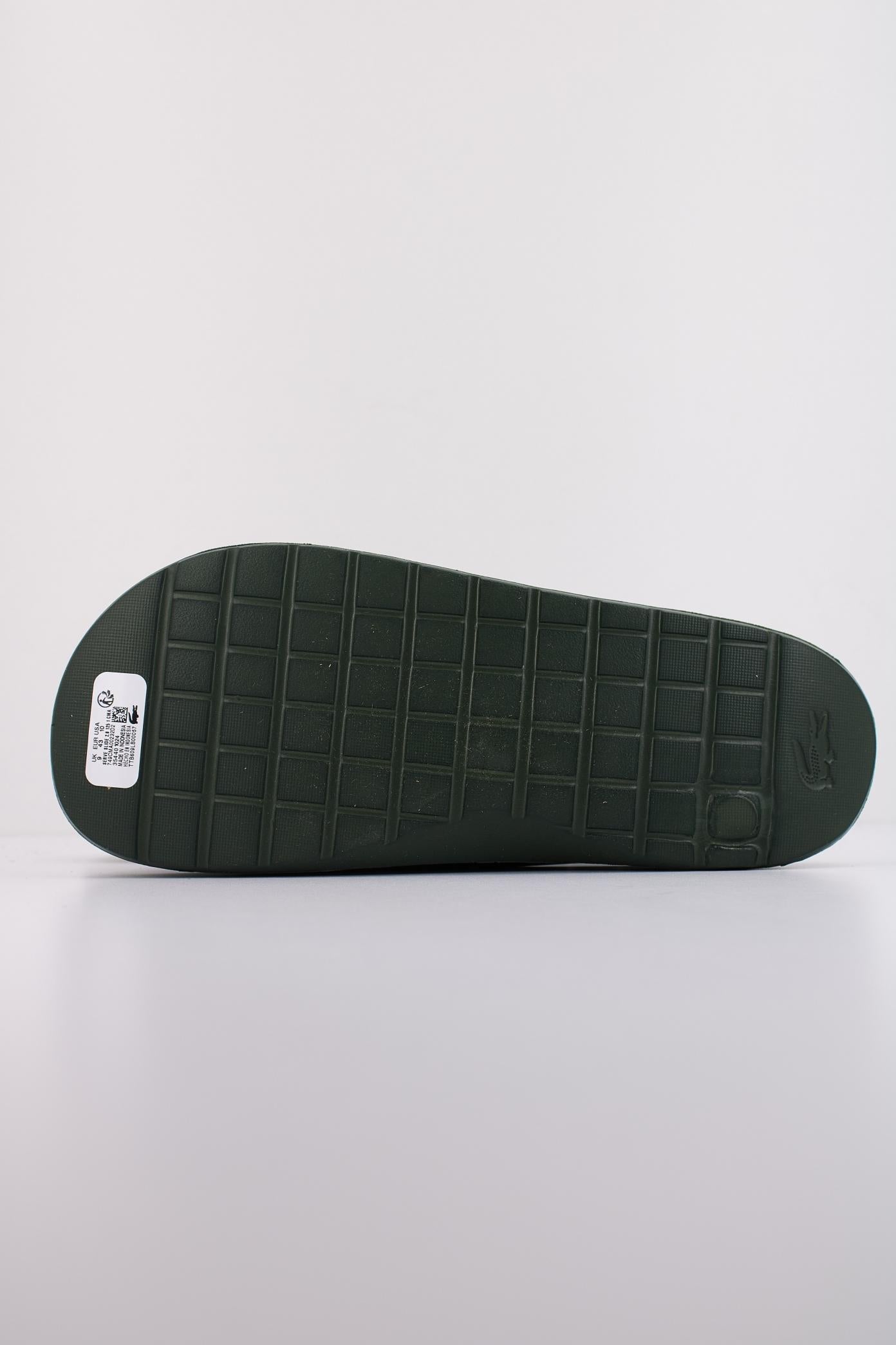 LACOSTE SERVE SLIDE . MIX en color VERDE (5)