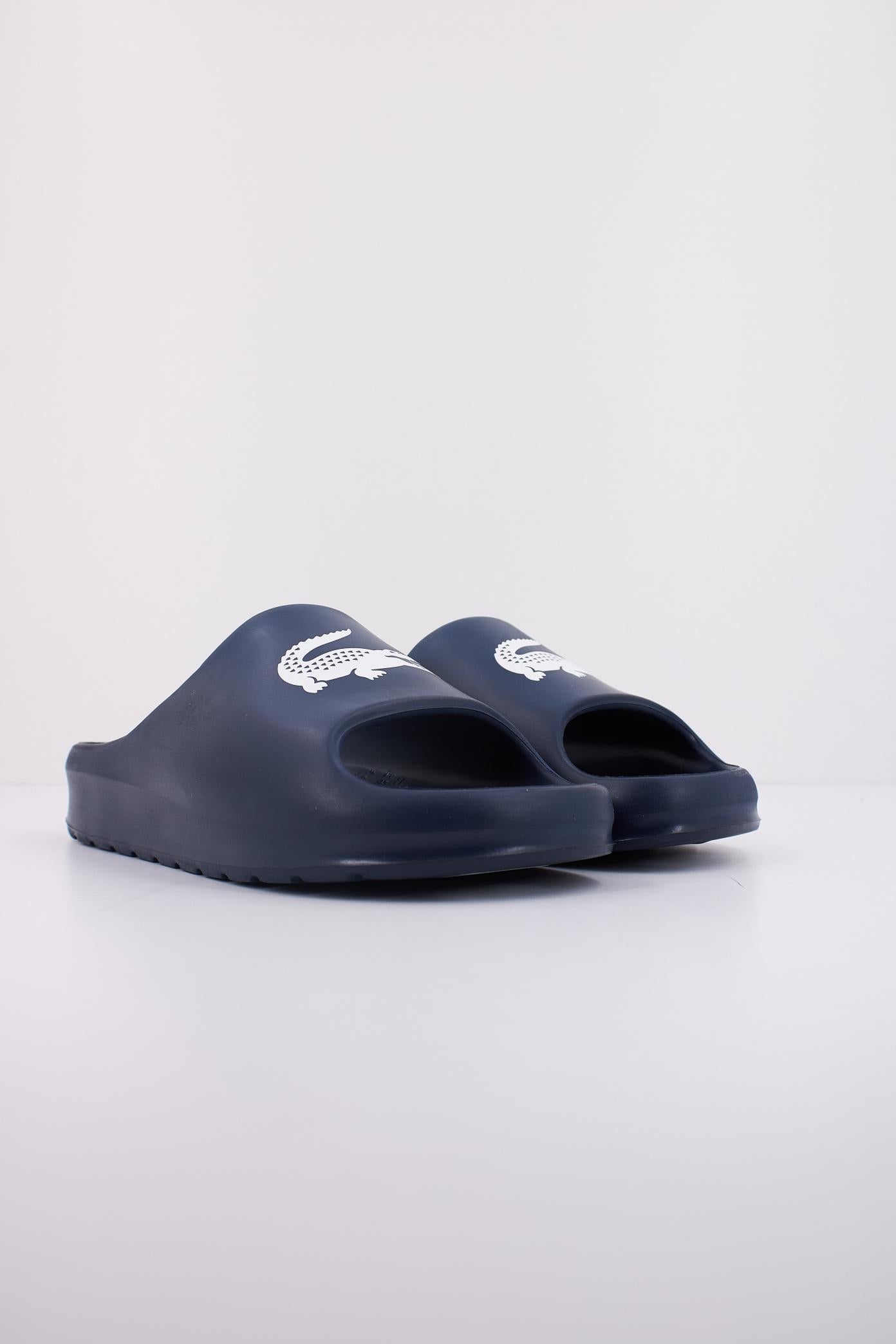 LACOSTE MEN'S SERVE SLIDE . en color AZUL (2)