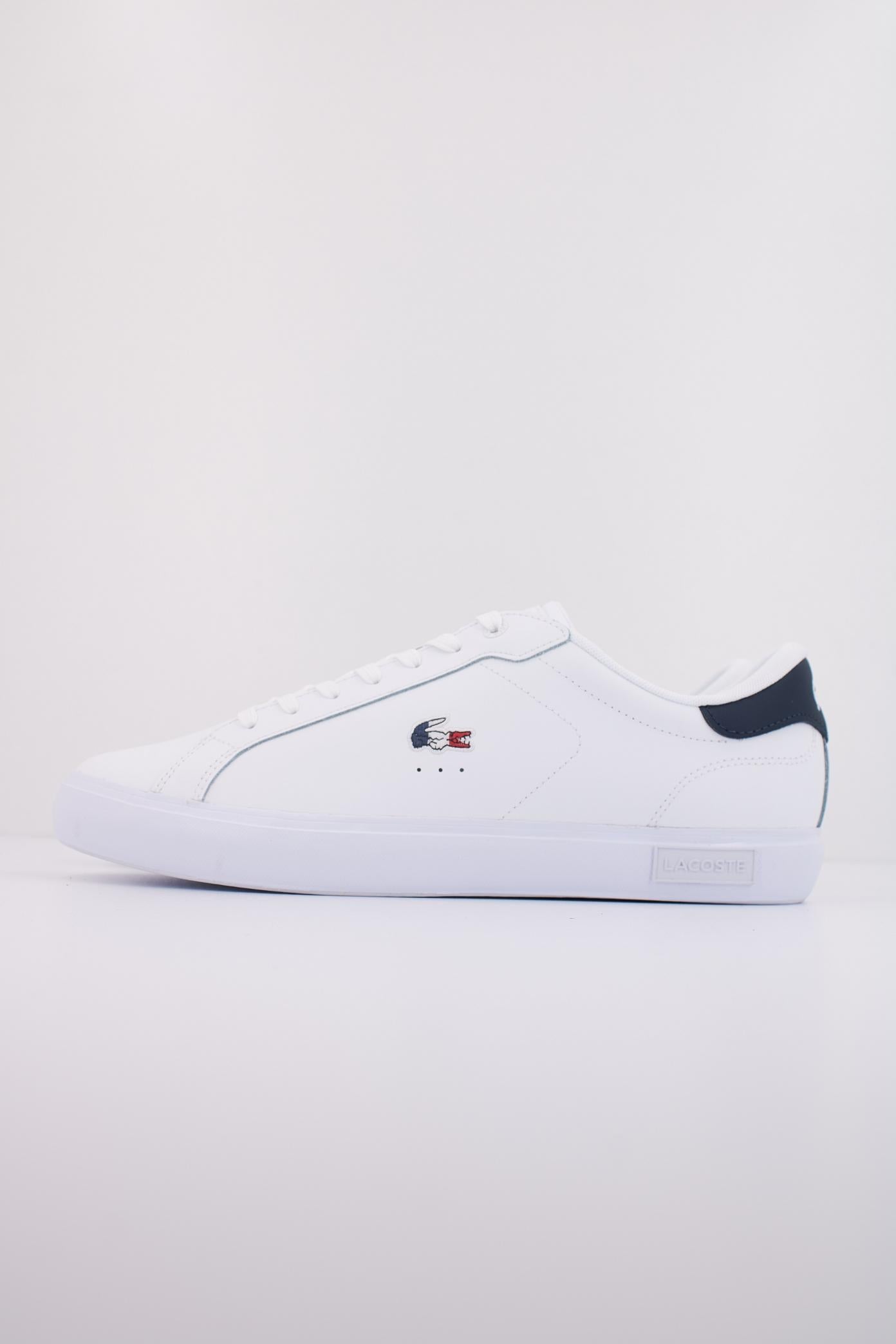 LACOSTE POWERCOURT en color BLANCO (1)