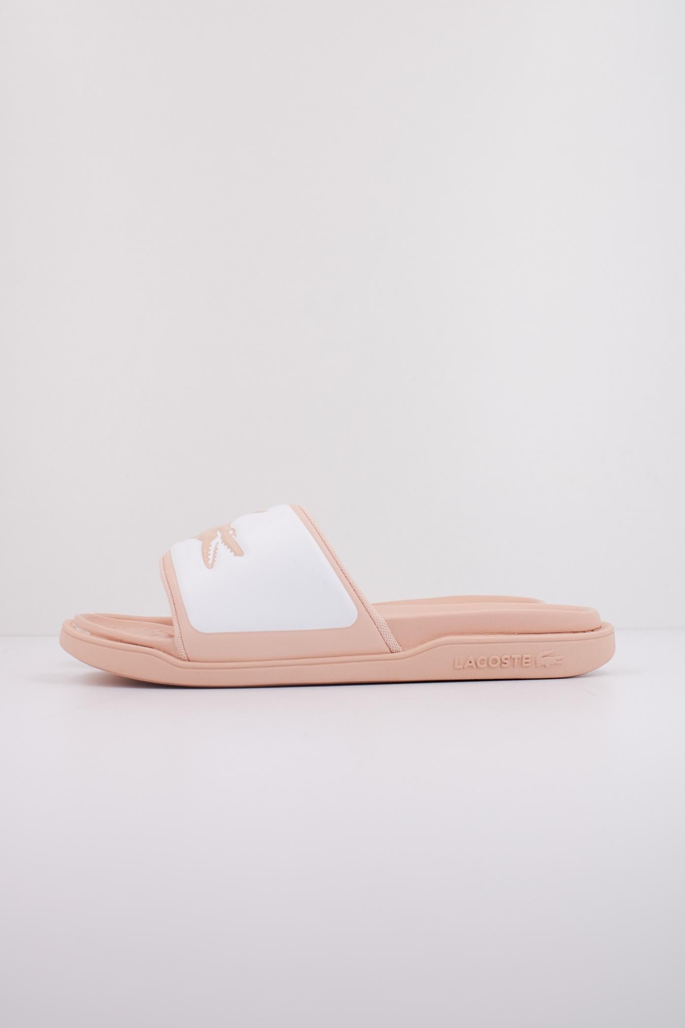 LACOSTE SERVE SLIDE DUAL en color ROSA (1)