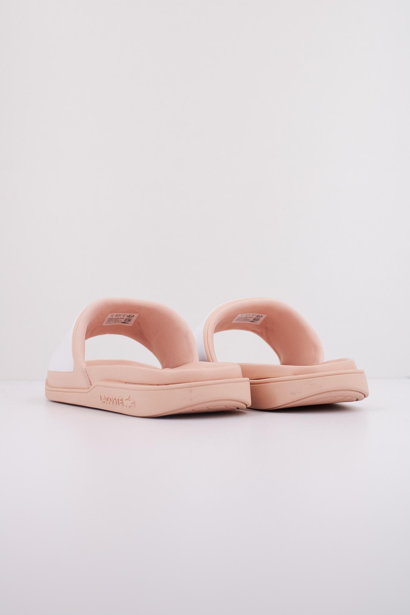 LACOSTE SERVE SLIDE DUAL en color ROSA (4)