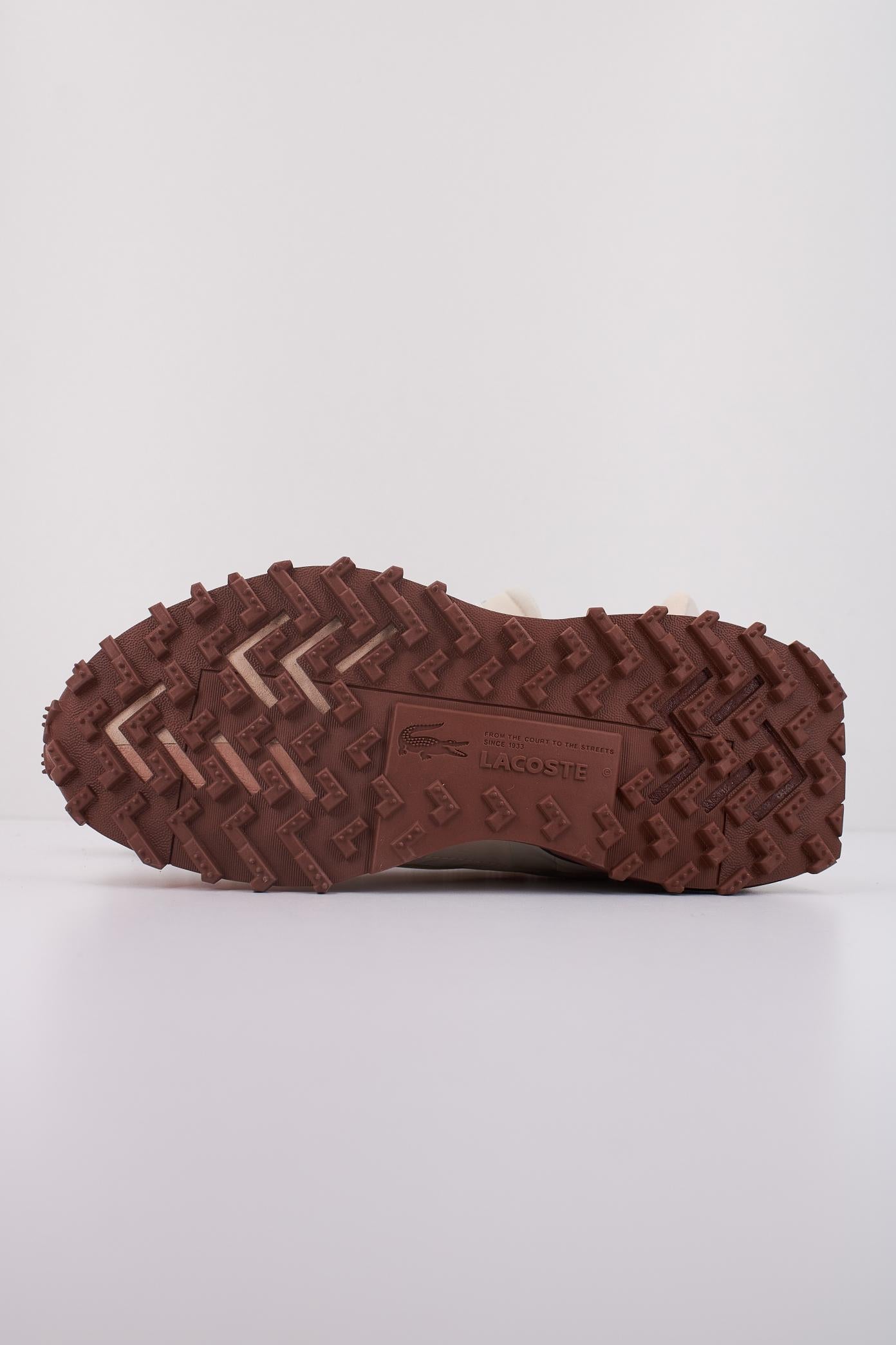 LACOSTE ELITE ACTIVE en color ROSA (5)