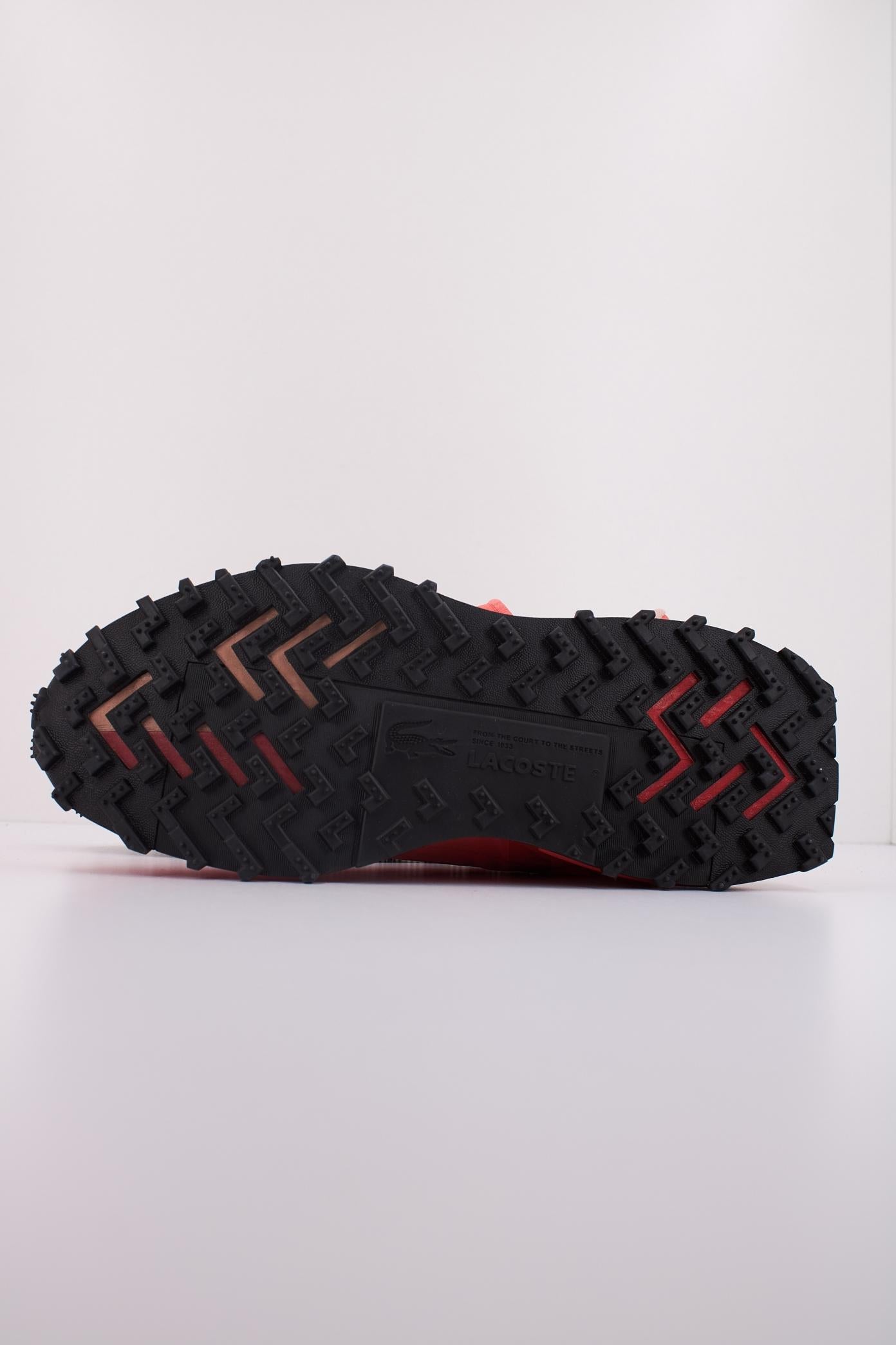 LACOSTE ELITE ACTIVE en color NARANJA (5)
