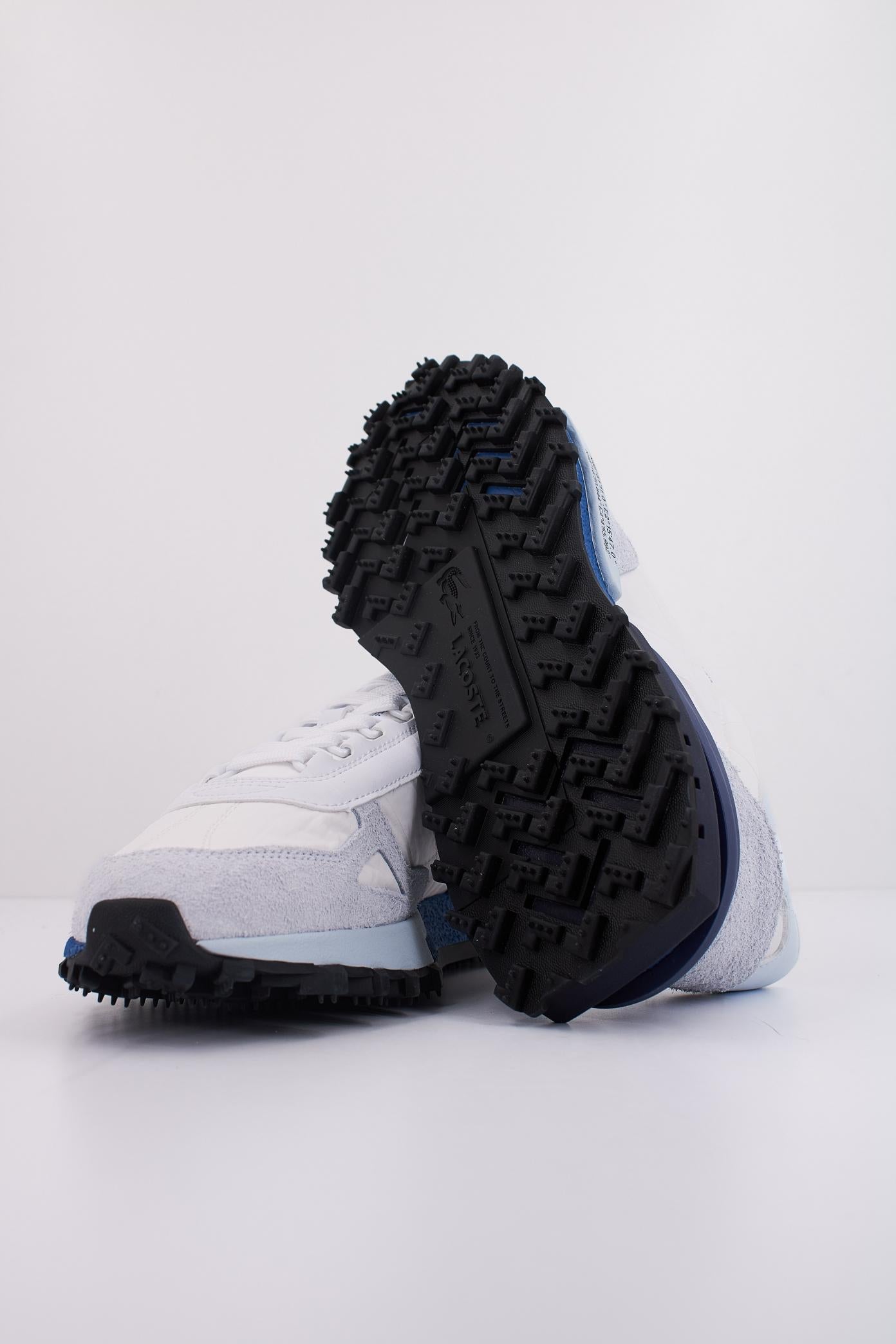 LACOSTE ELITE ACTIVE en color BLANCO (5)