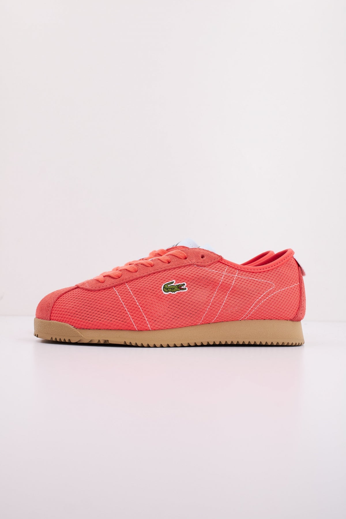 LACOSTE CLUB-LOW en color NARANJA (1)
