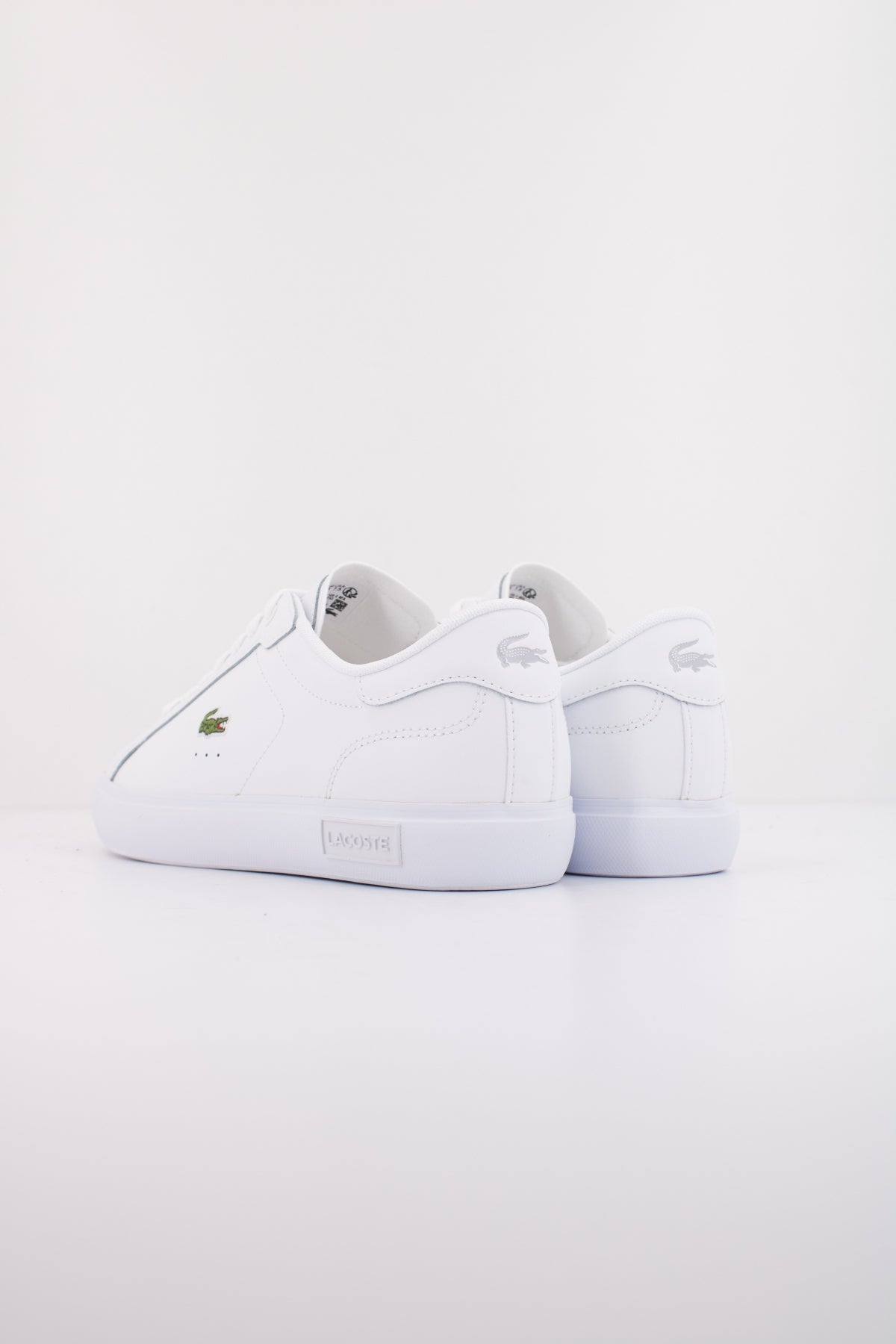LACOSTE POWERCOURT en color BLANCO (4)