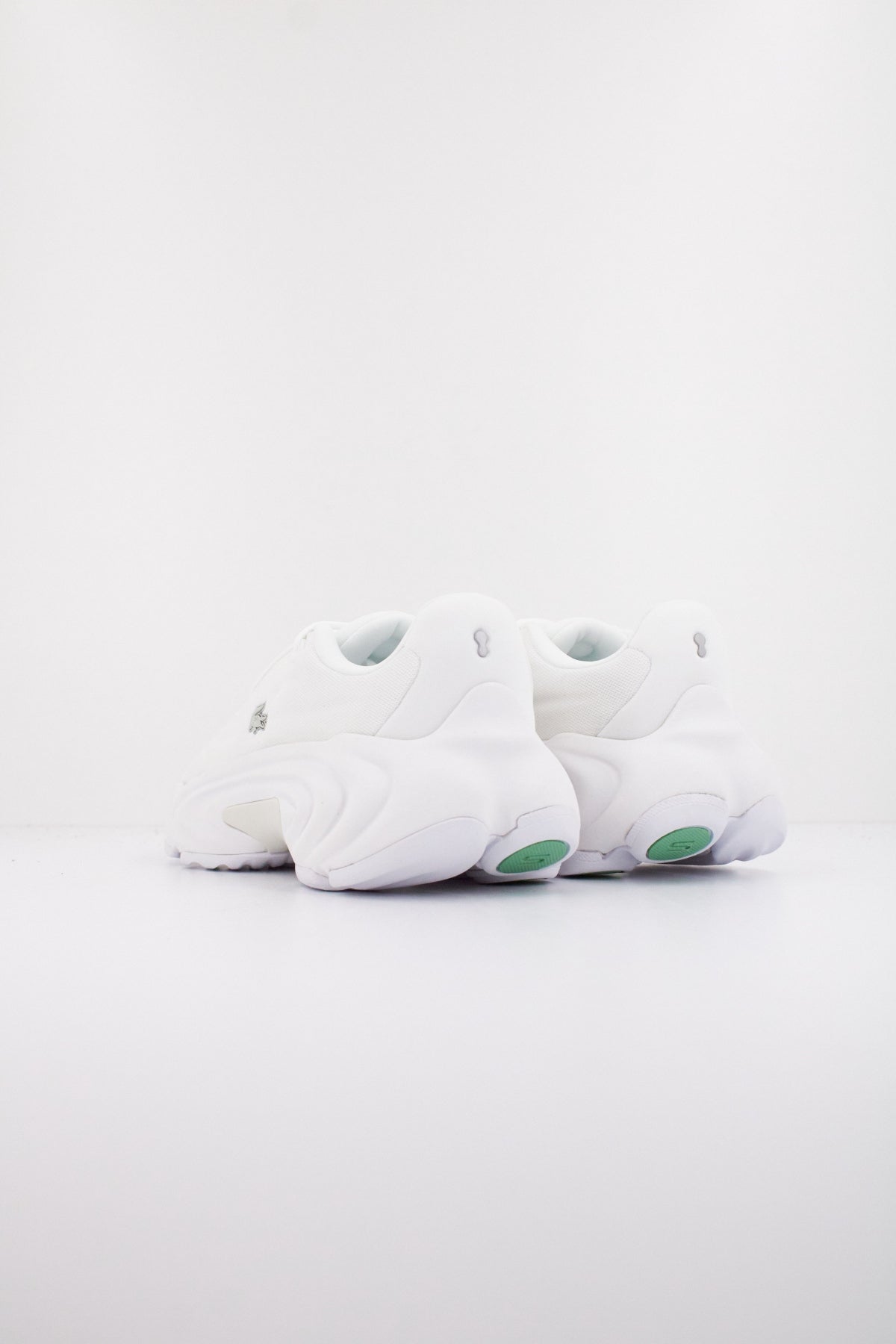 LACOSTE SPINOR en color BLANCO (4)
