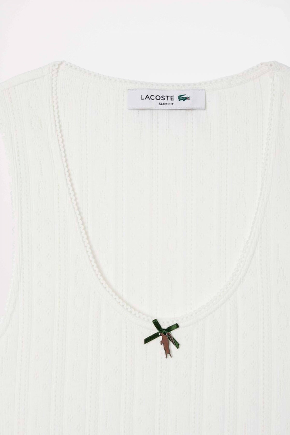 LACOSTE SLIM FIT POINTELLE COTTON TANK TOP en color BLANCO (2)