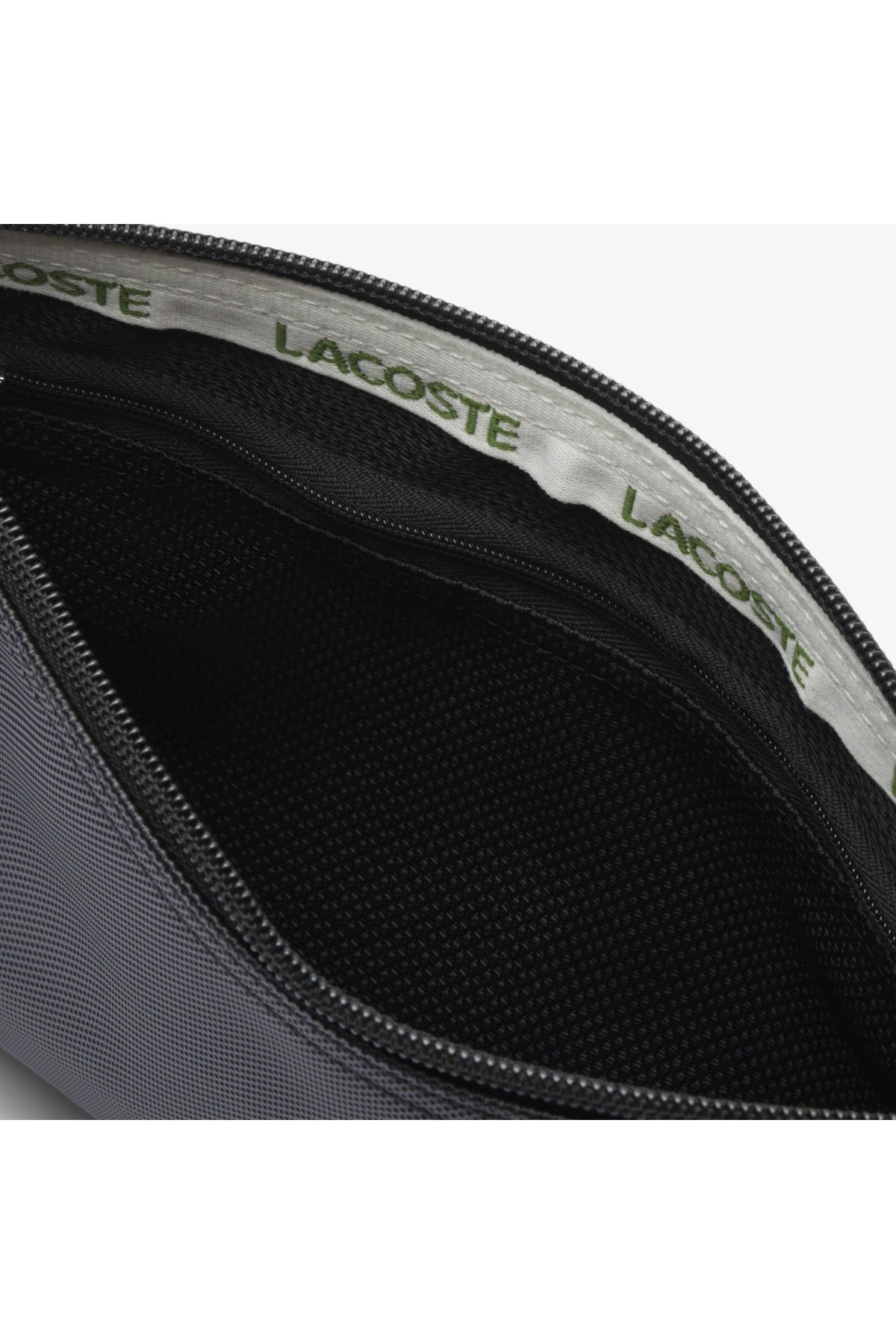LACOSTE NFPK CROSSOVER BAG en color NEGRO (3)