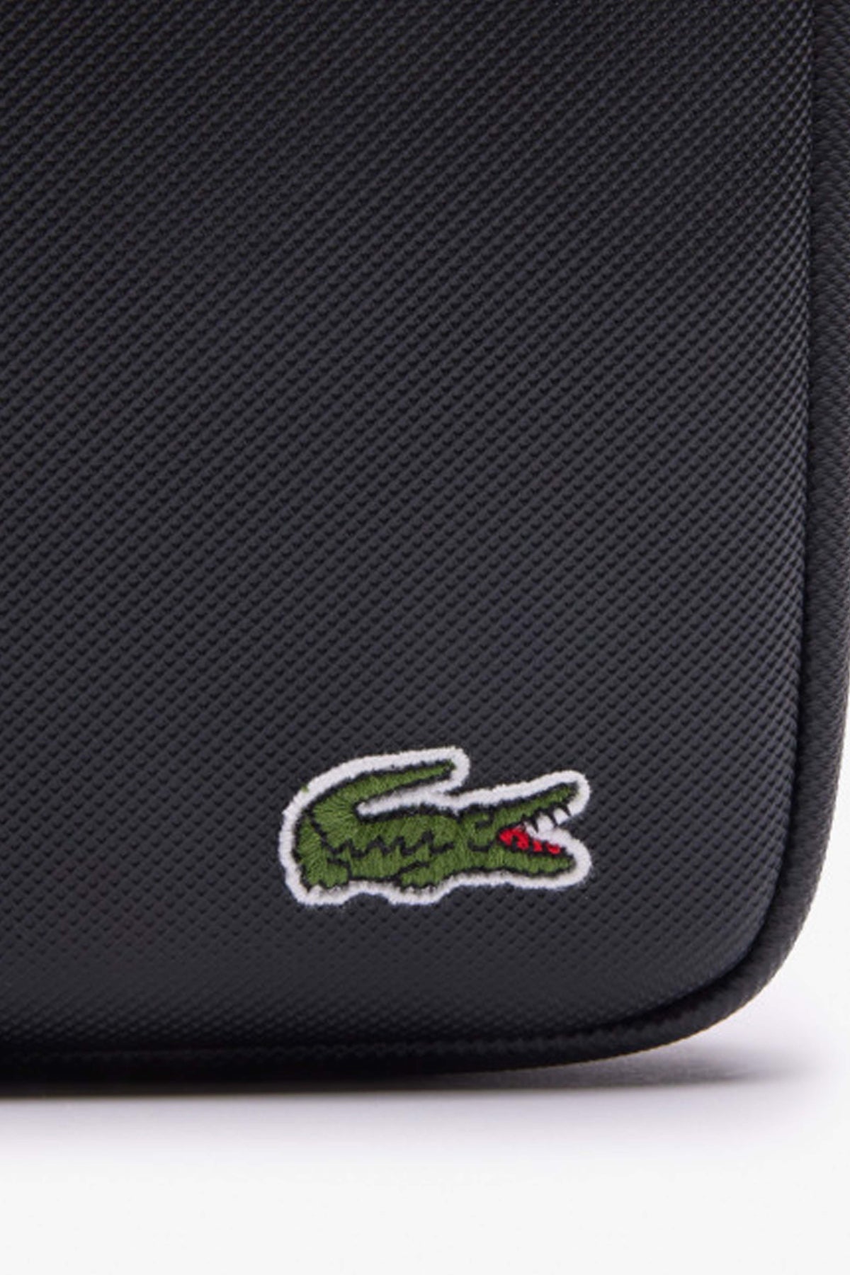 LACOSTE NHLV en color NEGRO (3)