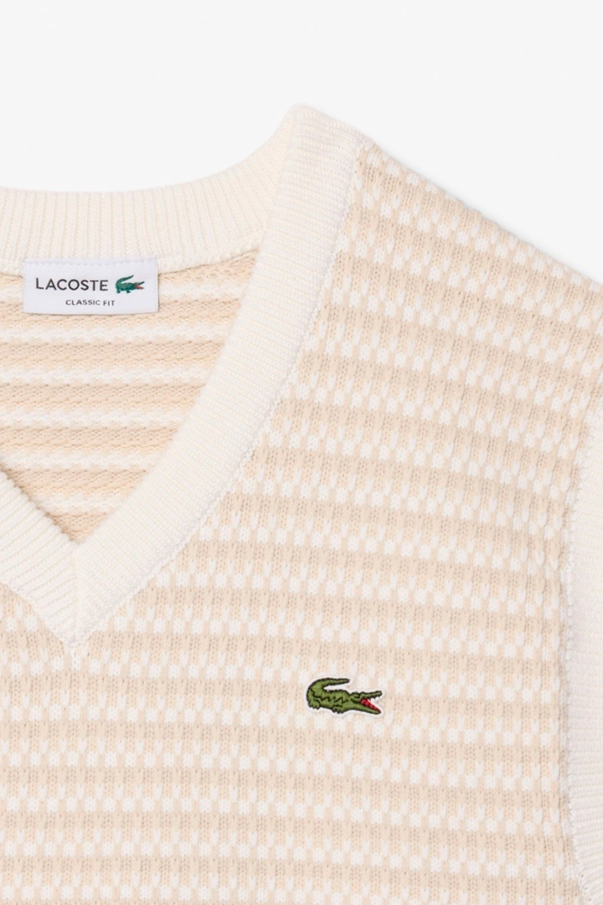 LACOSTE AH SLEEVELESS SWEATERS en color BEIS (2)