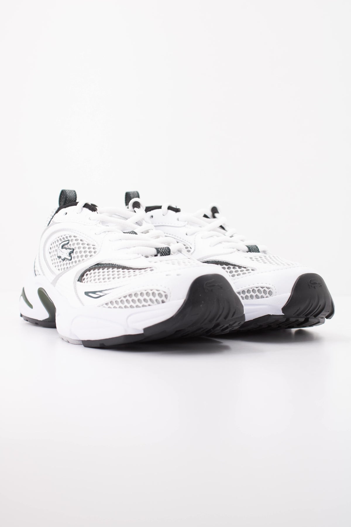 LACOSTE STORM en color BLANCO (2)