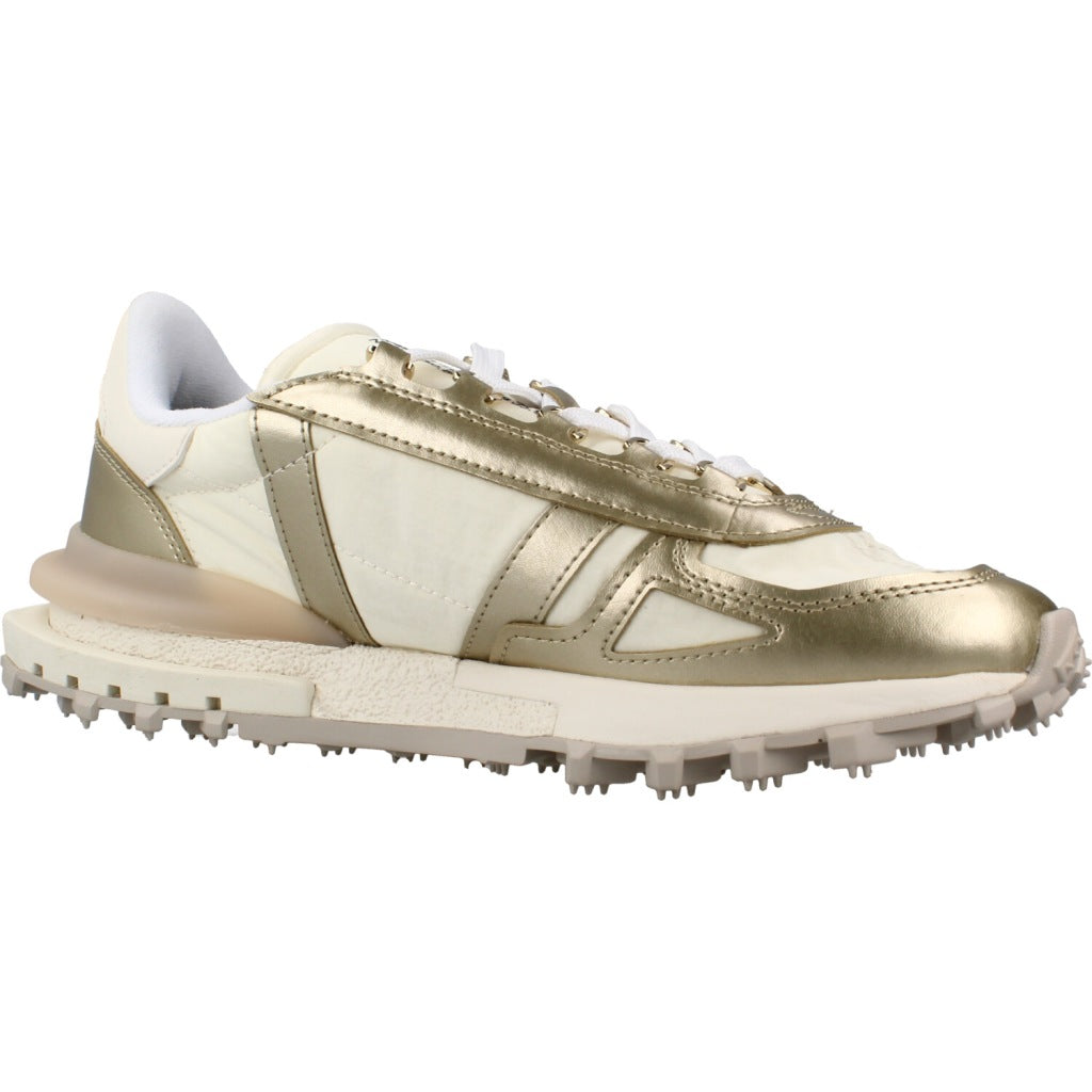 LACOSTE SFA en color ORO (5)