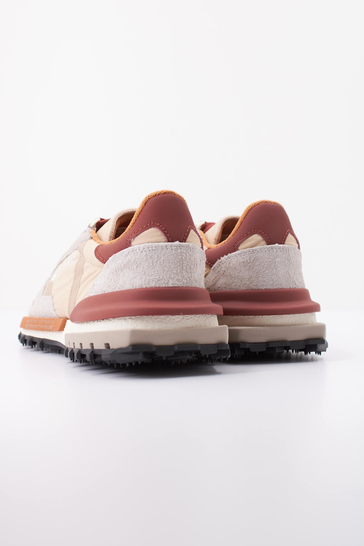 LACOSTE SFA en color BEIS (4)