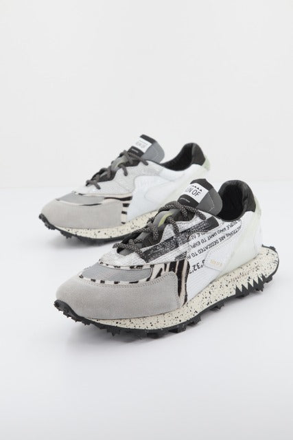 RUN OF SHUTTLE M en color GRIS (3)