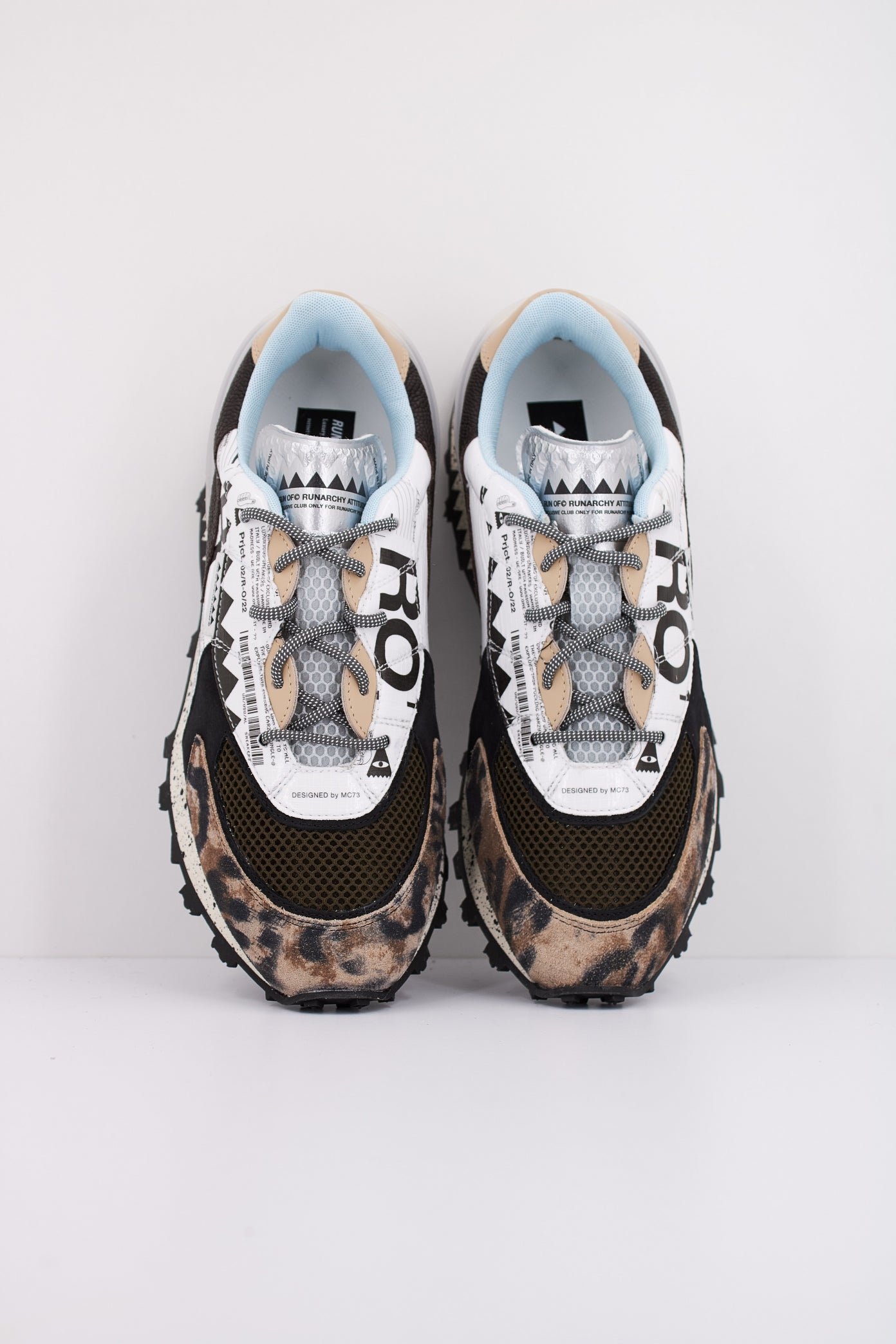 RUN OF HILLTON M en color BLANCO (3)