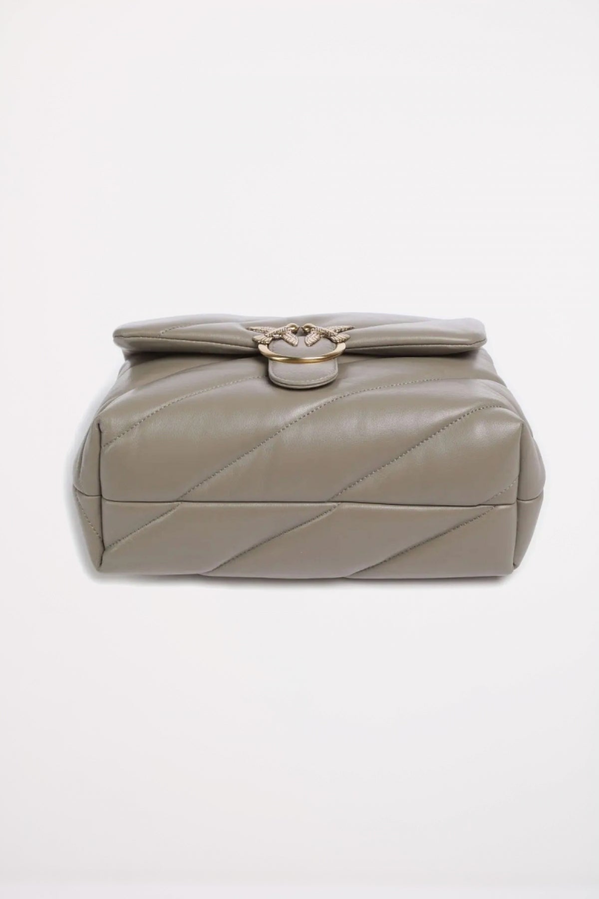 PINKO LOVE CLASSIC PUFF CL en color BEIS (3)