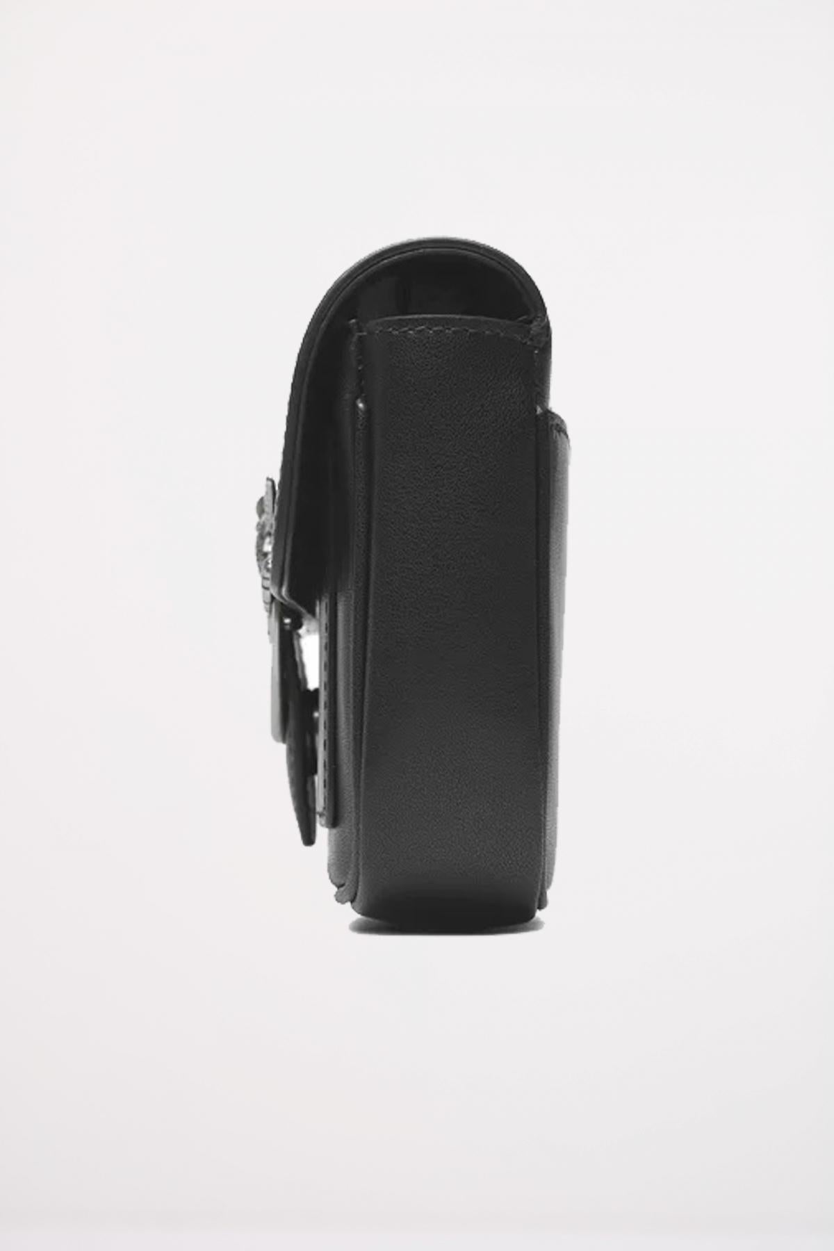 PINKO LOVE ONE POCKET C en color NEGRO (3)
